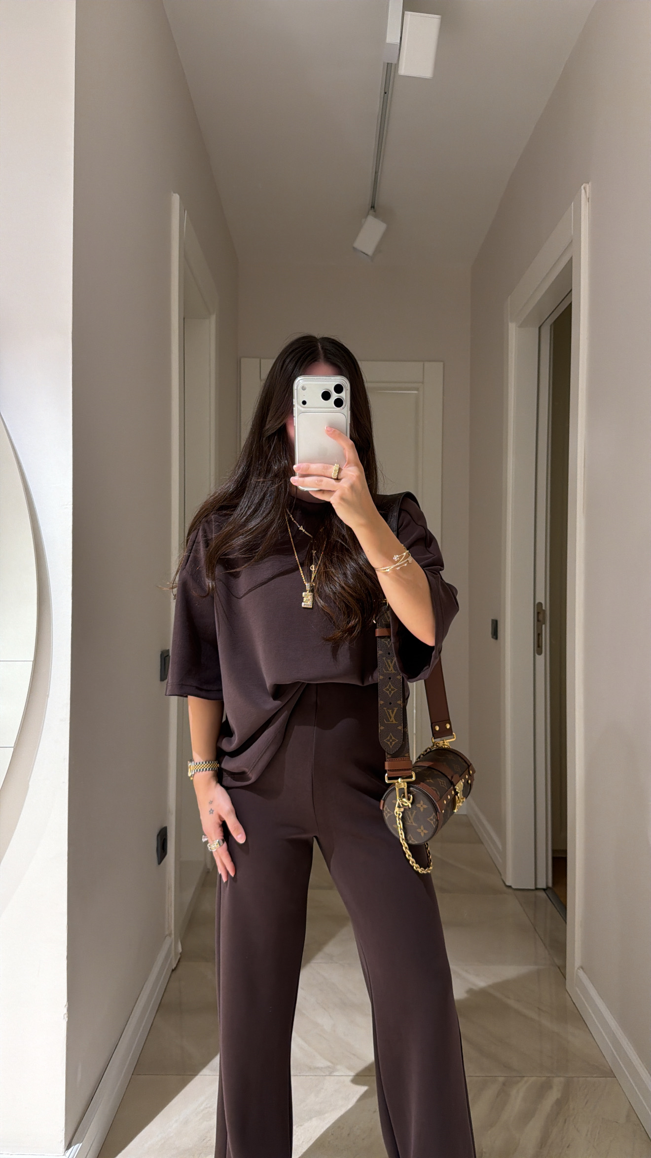 Kahve Bisiklet Yaka Kısa Kol Marka Model Modal Tişört