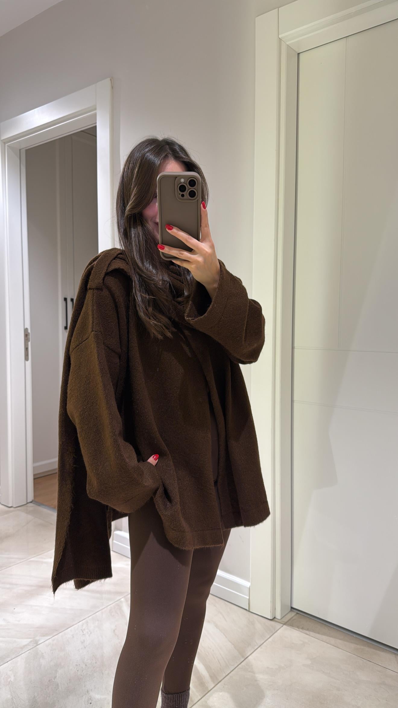 Kahve Düğmeli Atkılı Oversize Kazak 