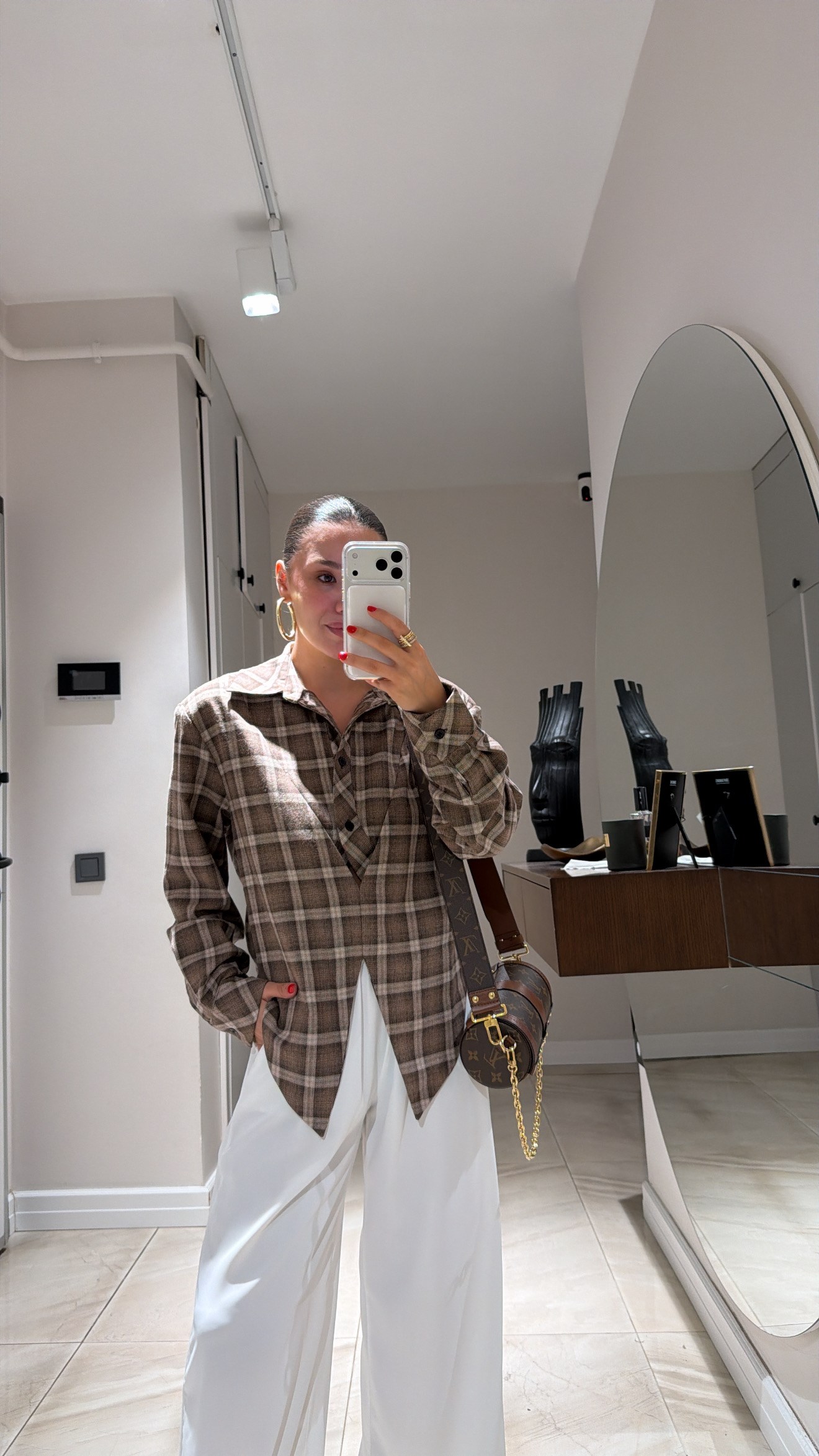 Kahve Ekoseli Asimetrik Detaylı Vatkalı Gömlek
