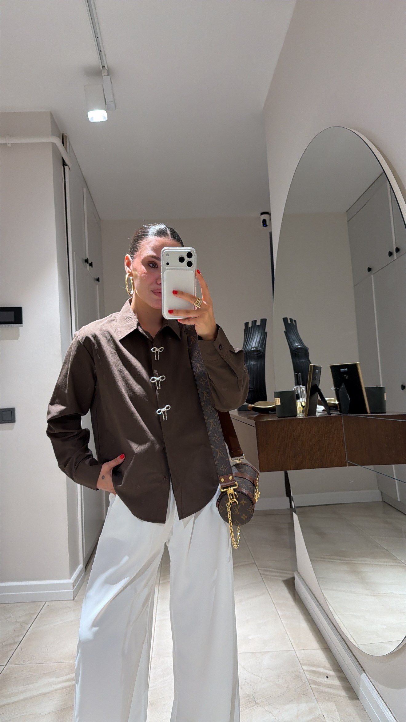 Kahve Fiyonk Detaylı Gömlek