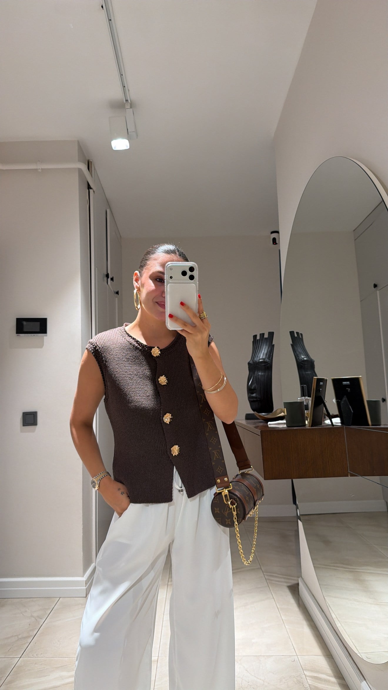 Kahve Gold Düğmeli Çelik Triko Yelek