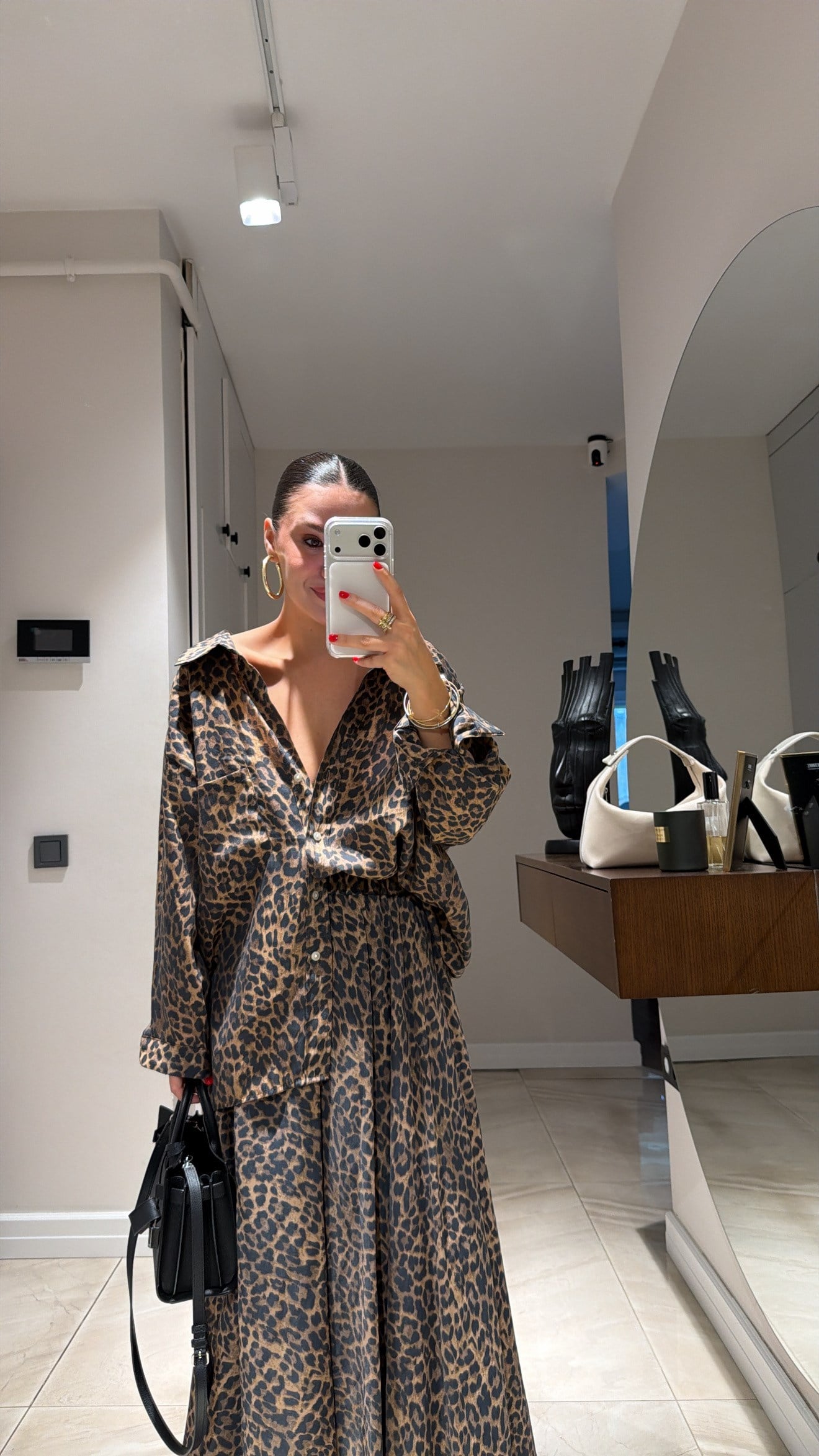 Kahve Leoparlı Ön Cepli Oversize Gömlek