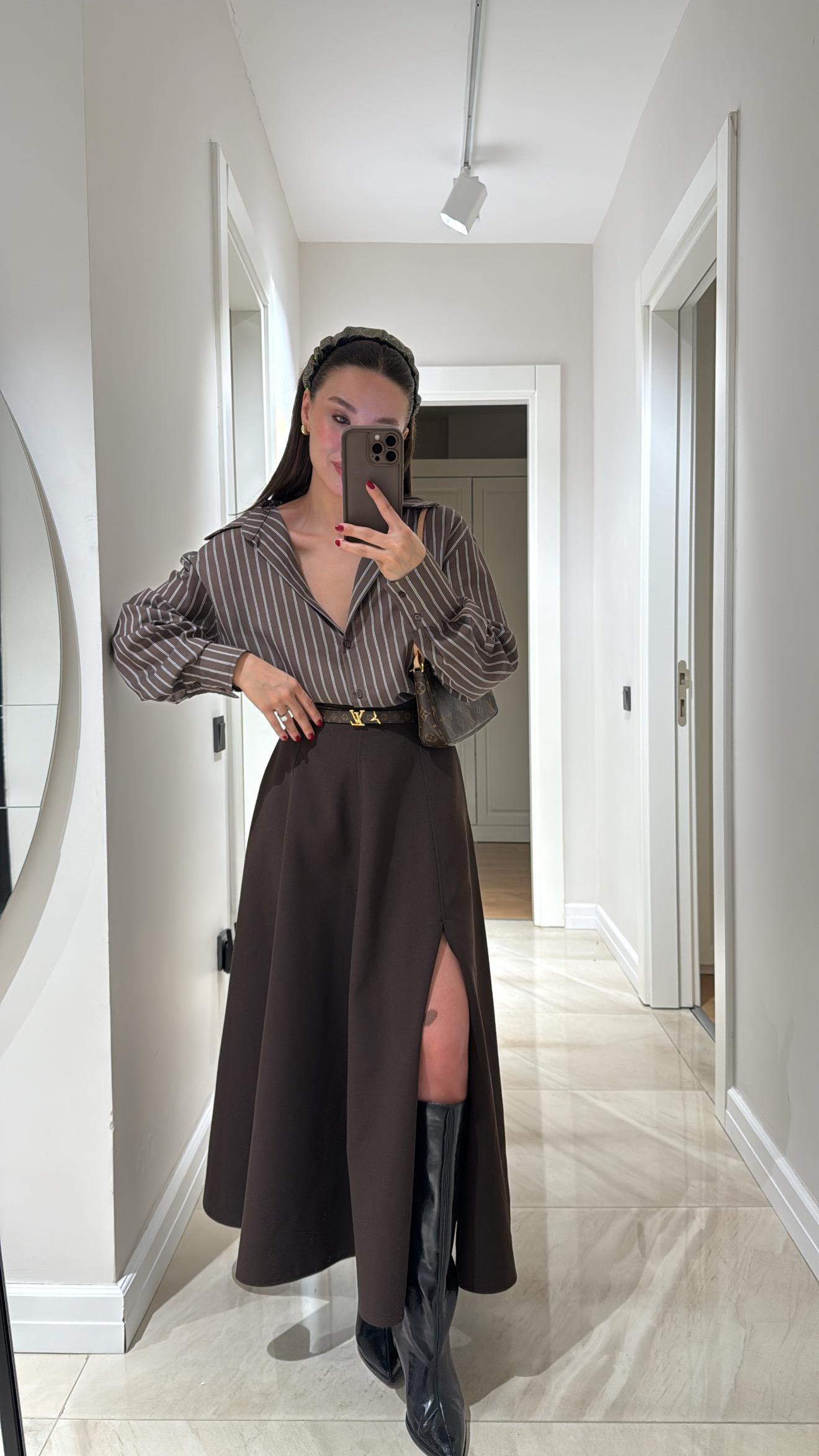 Kahve Yırtmaçlı Maxi Boy Etek 