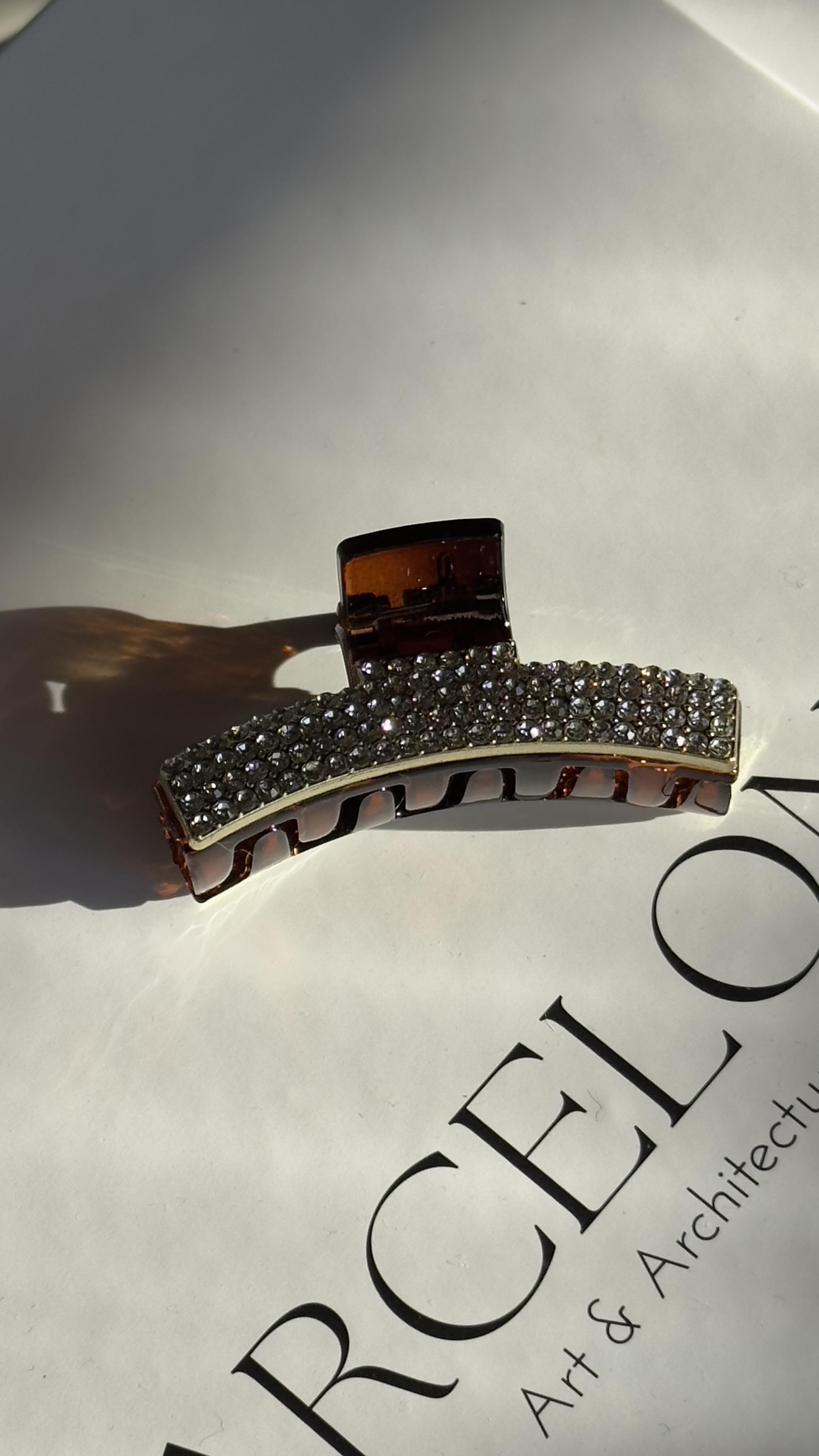 Kahverengi Gold Taşlı Kıskaçlı Toka 