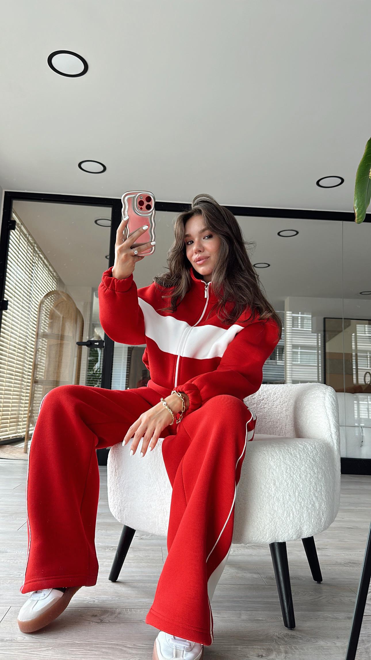 Kırmızı Beyaz Şeritli Şardonlu Takım