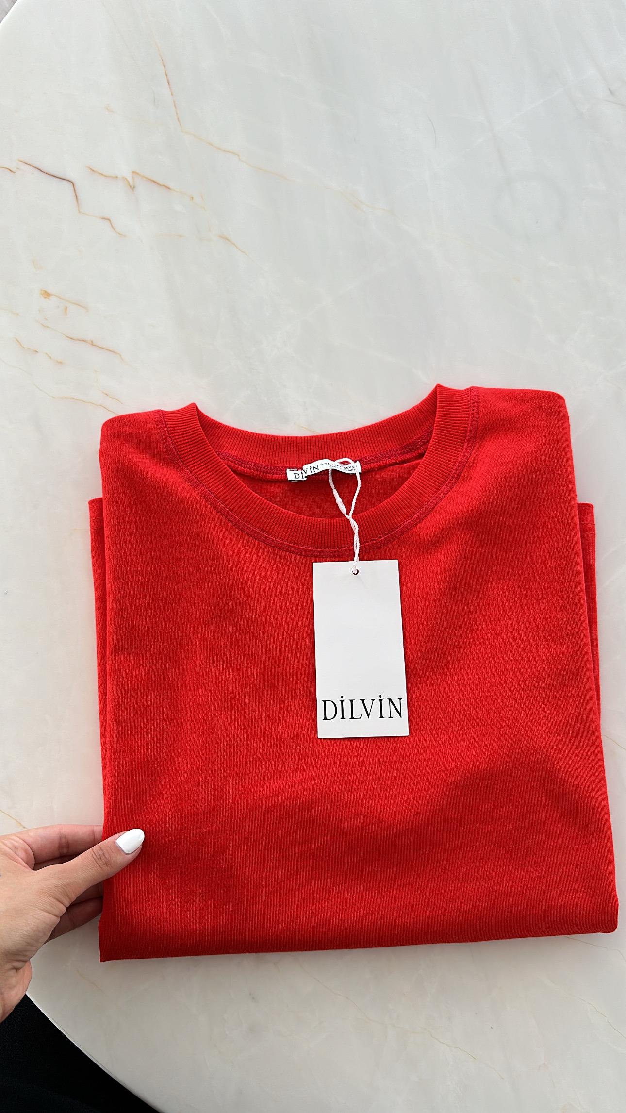 Kırmızı Dekoratif Dikişli Bisiklet Yaka Dilvin Tshirt
