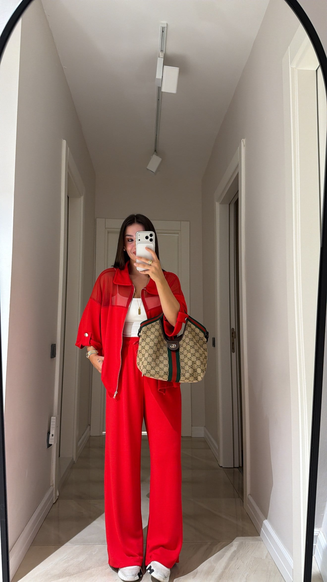 Kırmızı Tül Detaylı Fermuarlı Pantolon Takım