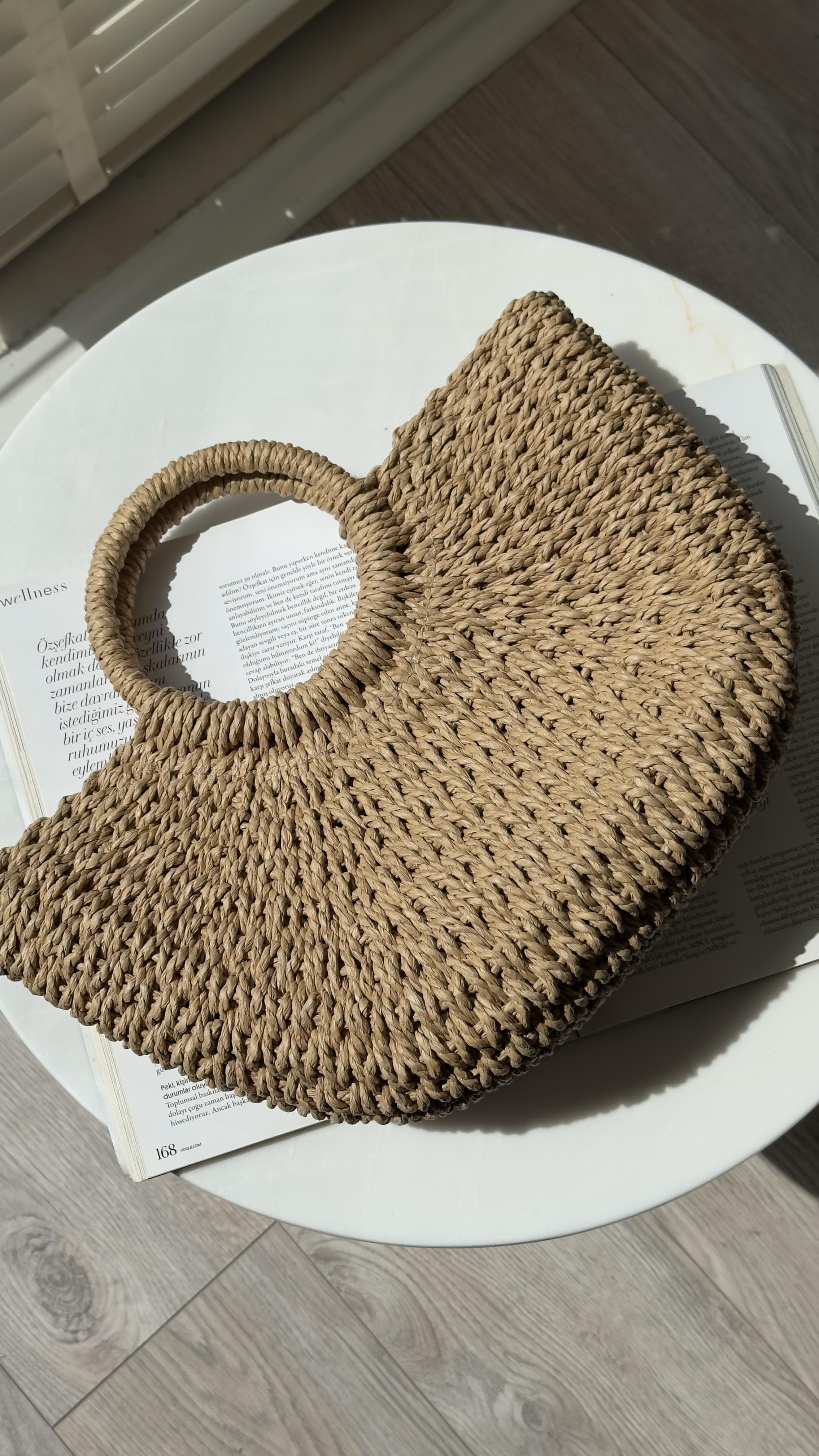 Koyu Bej Hasır Çift Saplı Büyük Boy Bucket Çanta