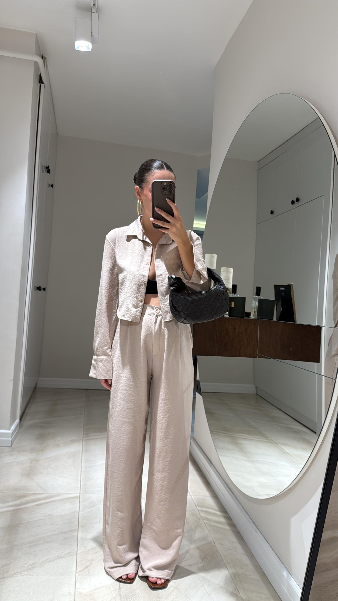 Koyu Bej Oval Kesim Gömlek Pantolon Takım 