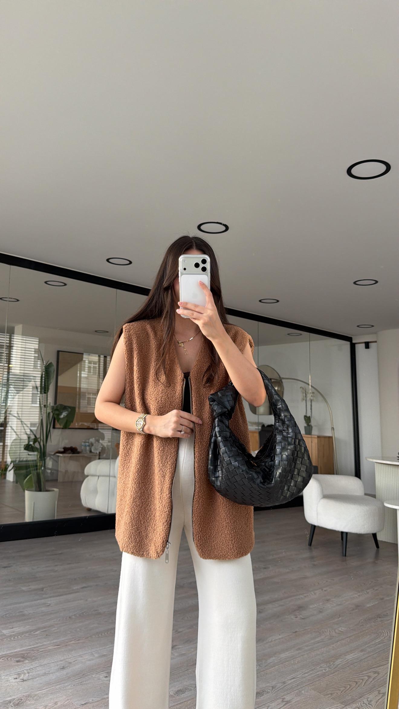 Koyu Bej Ravi Teddy Yelek