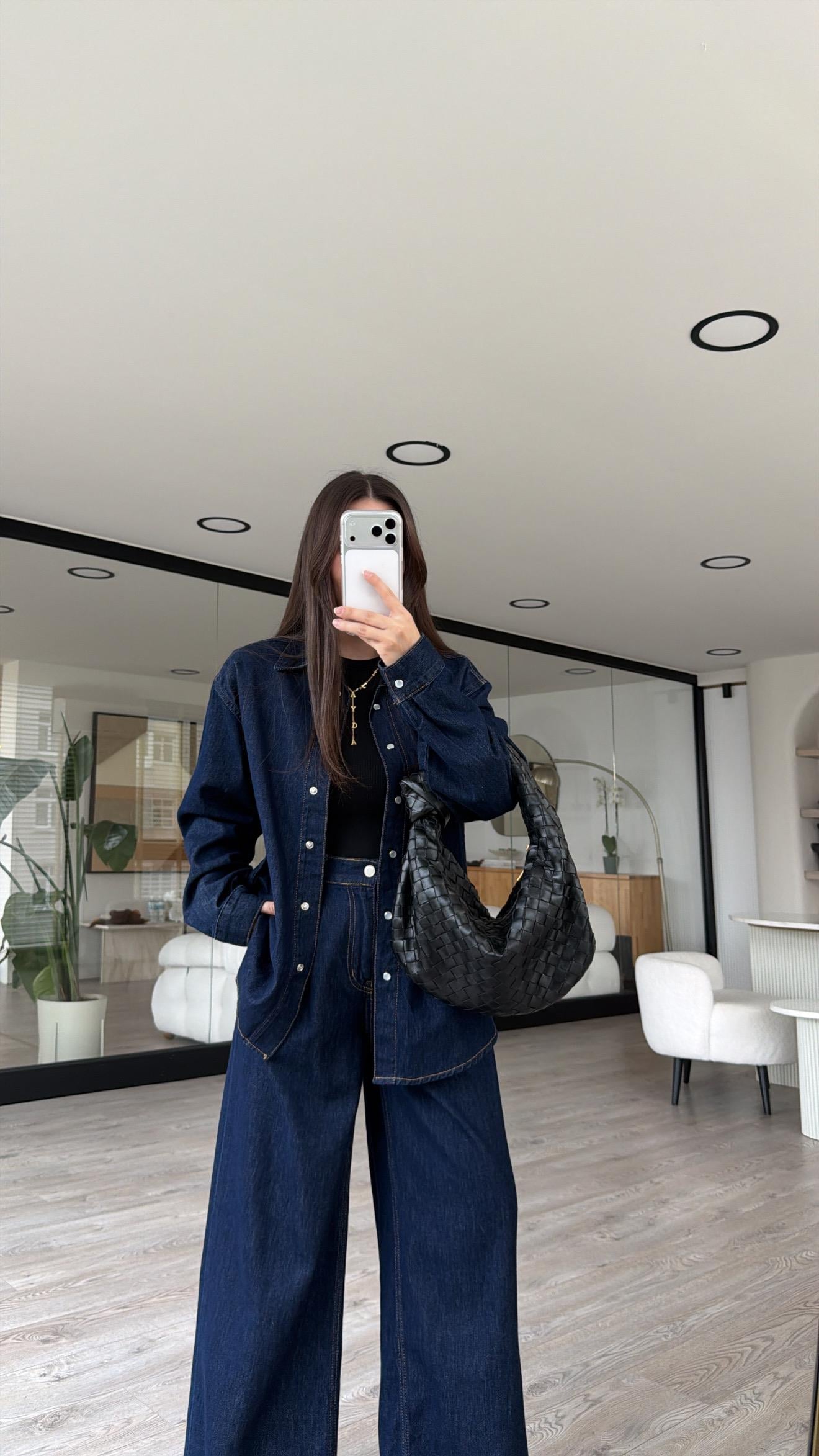 Koyu Lacivert Ön Çıtçıtlı Denim Gömlek