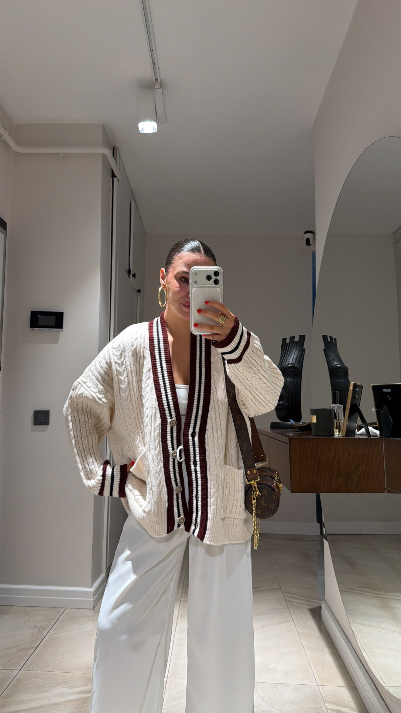 Krem Bordo Renkli Yaka Detaylı Cepli Triko Hırka 
