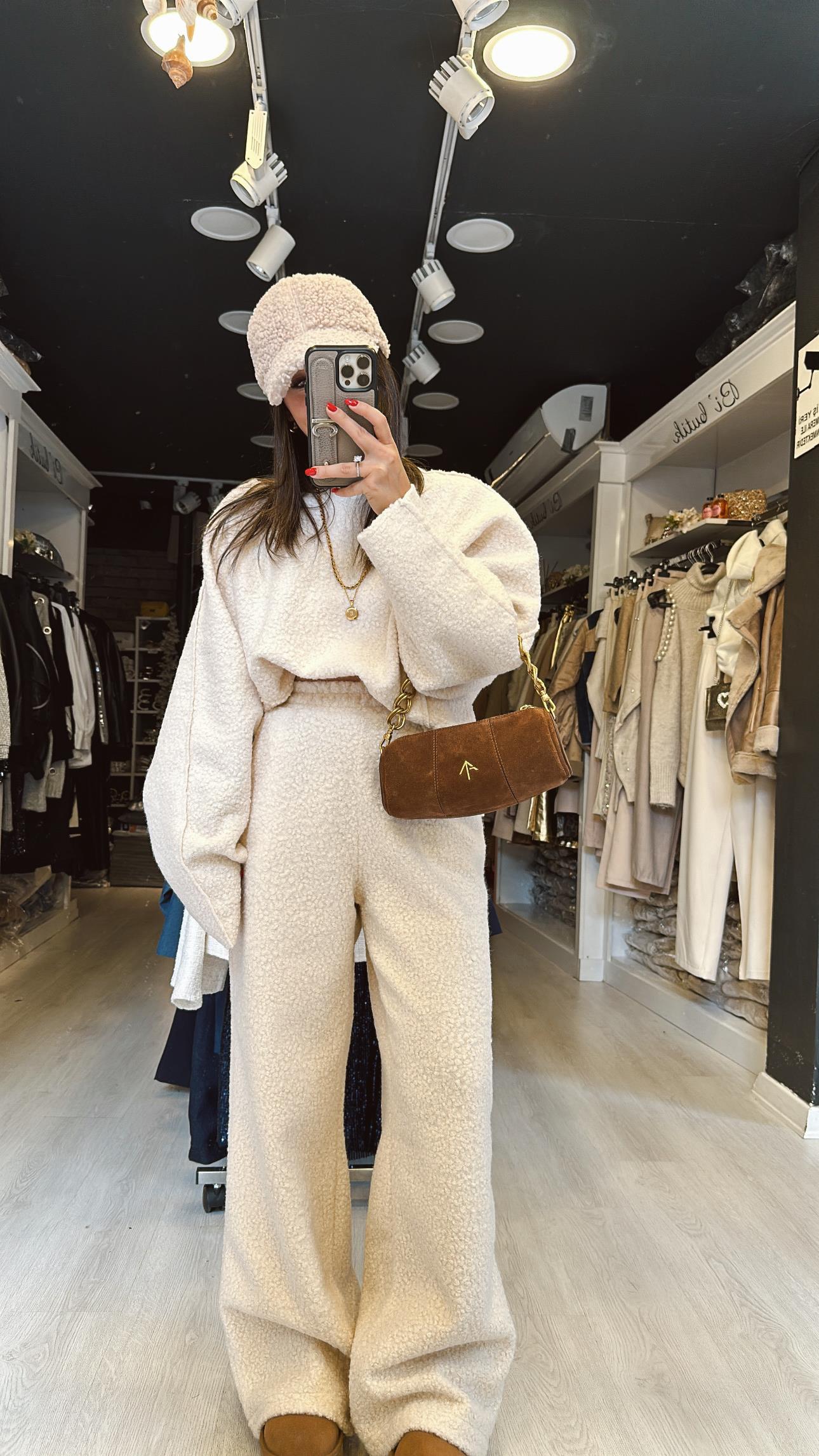 Krem Buklet Pantolon Takım 