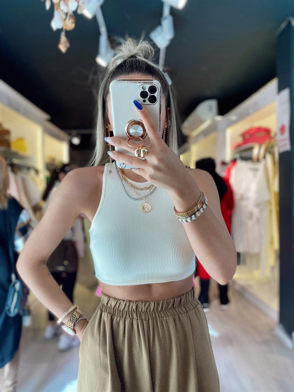 Krem Fitilli Halter Yaka Crop 