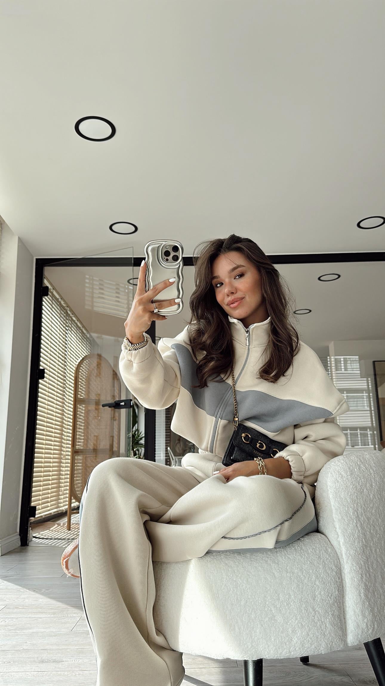 Krem Gri Şeritli Şardonlu Takım