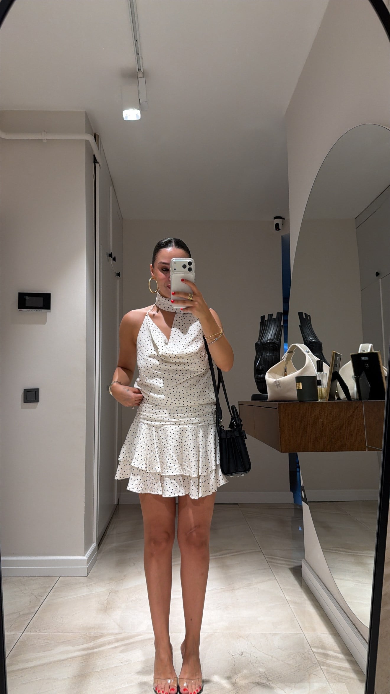 Krem Siyah Puantiyeli Volanlı Mini Etek