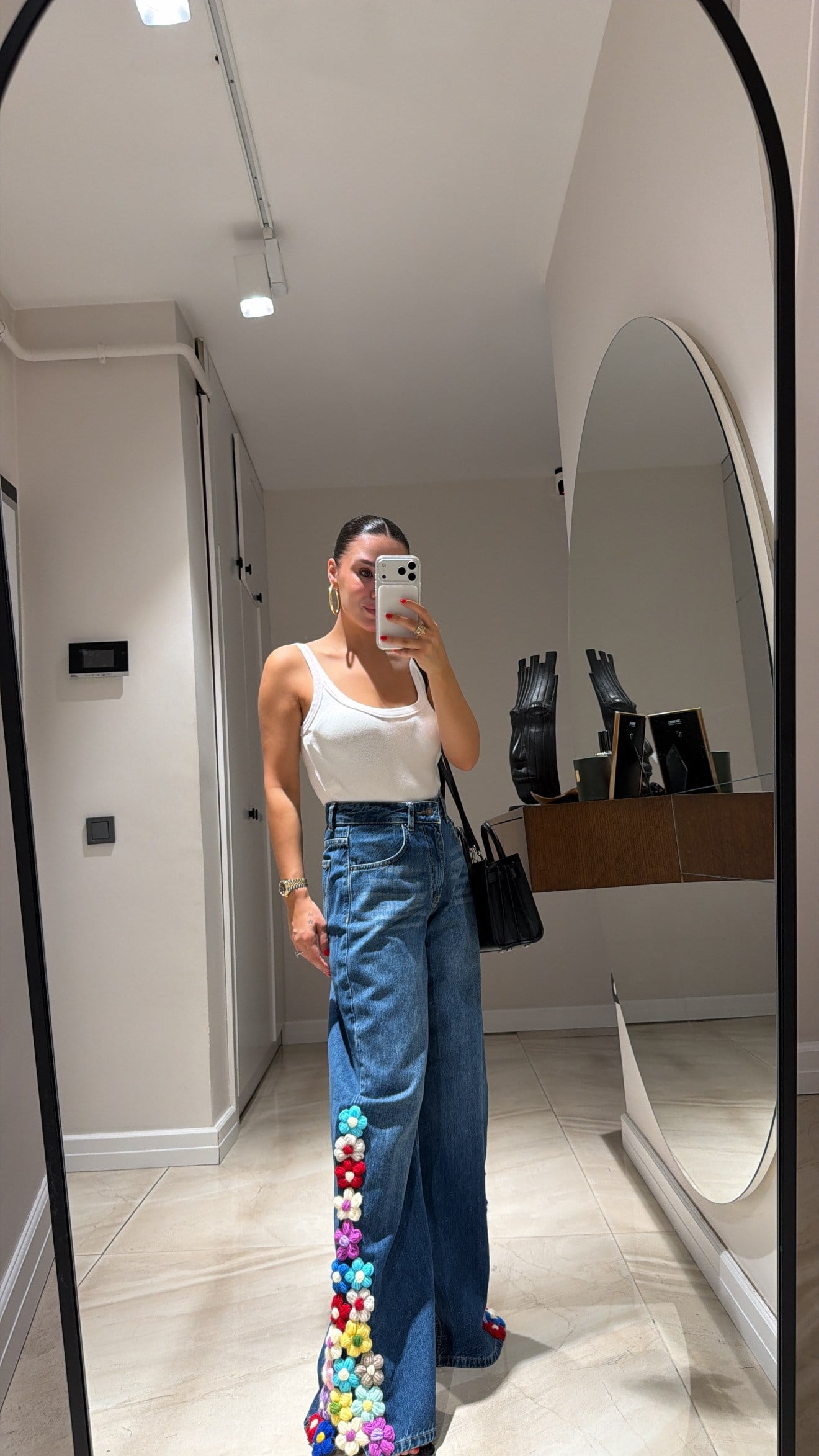 Lacivert Çiçek Örgü Detaylı Bol Paça Jean