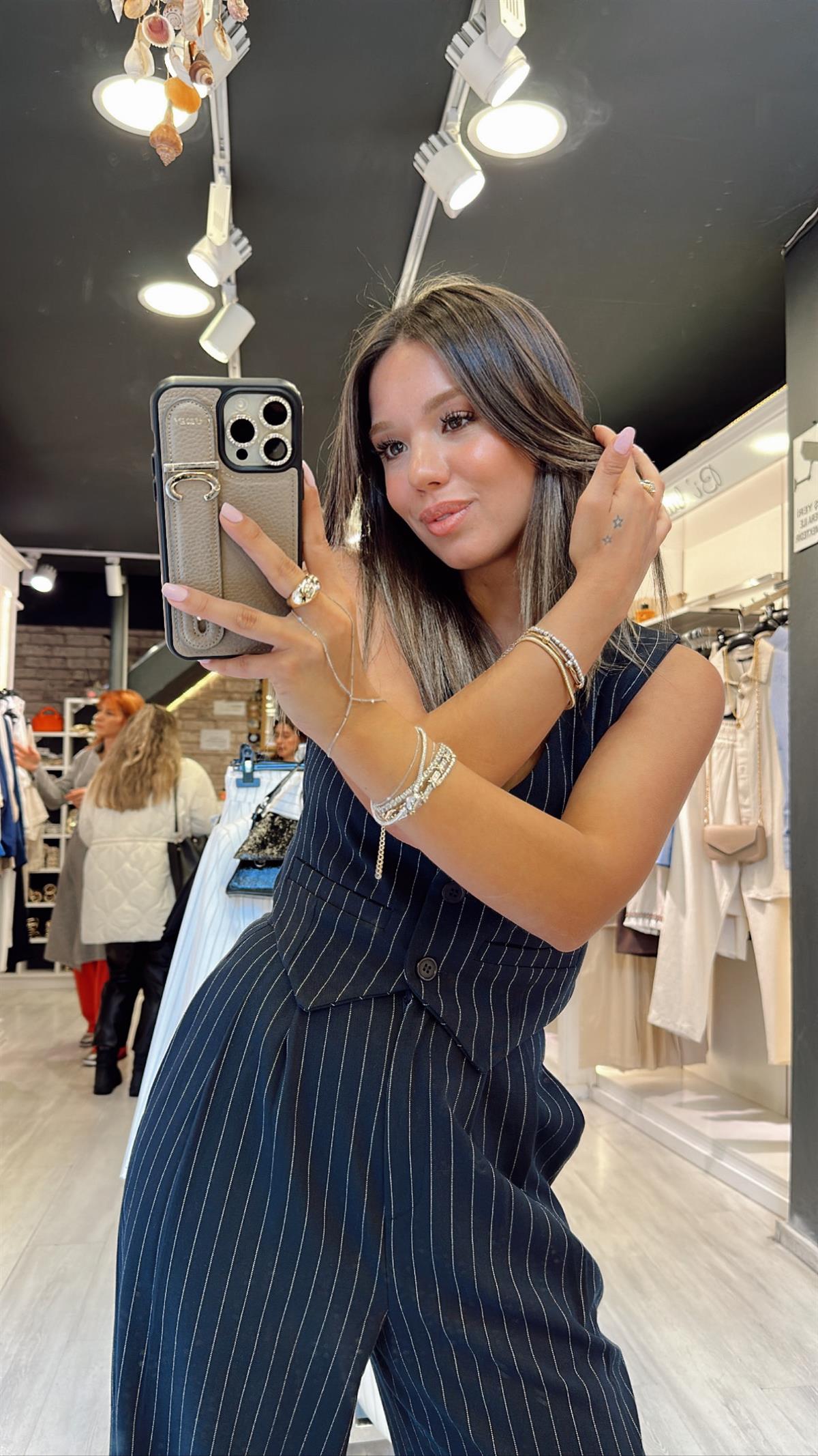 Lacivert Dik Çizgili Düğmeli Yelek 