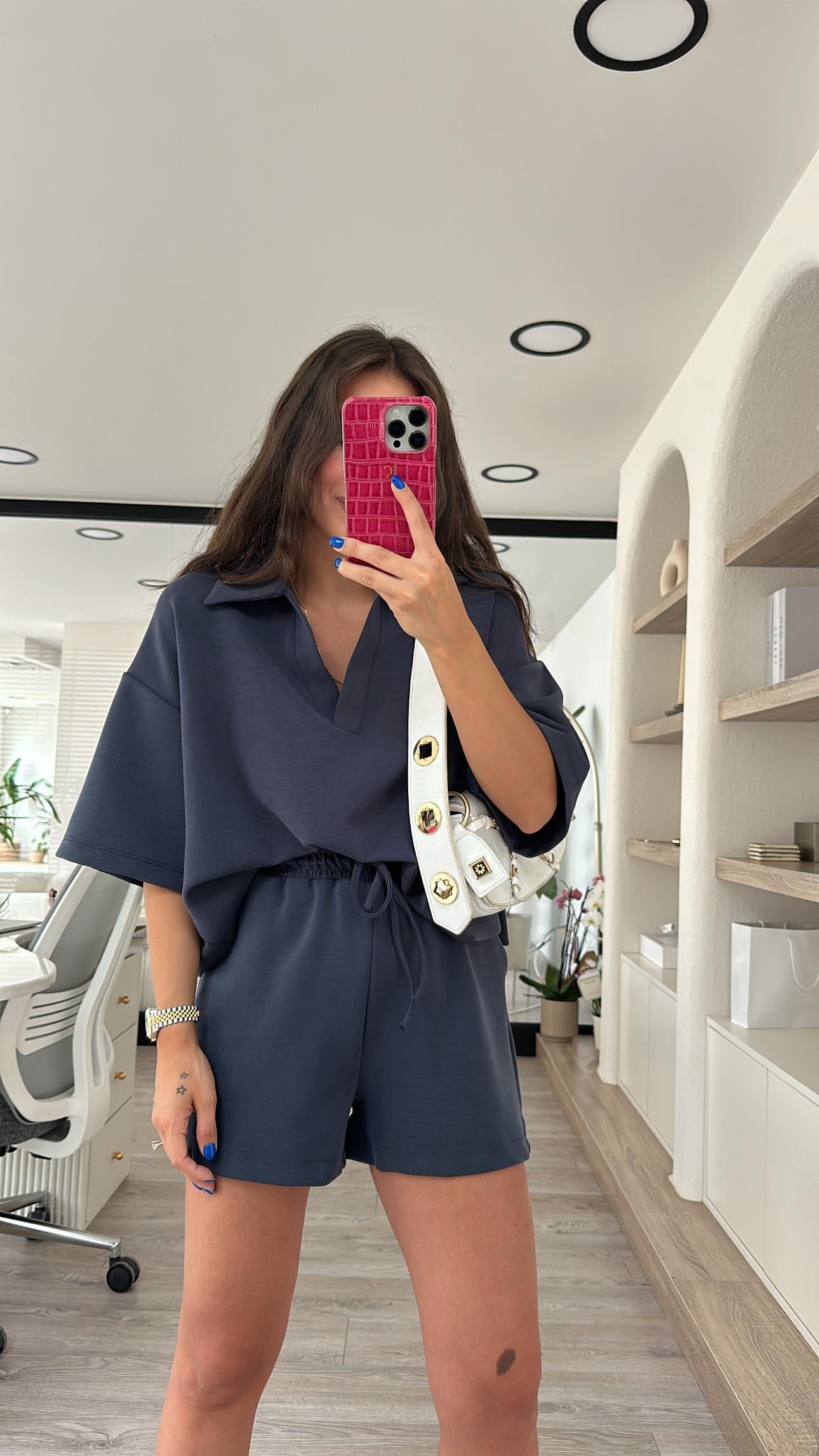 Lacivert V Yaka Modal Kumaş Şortlu Takım