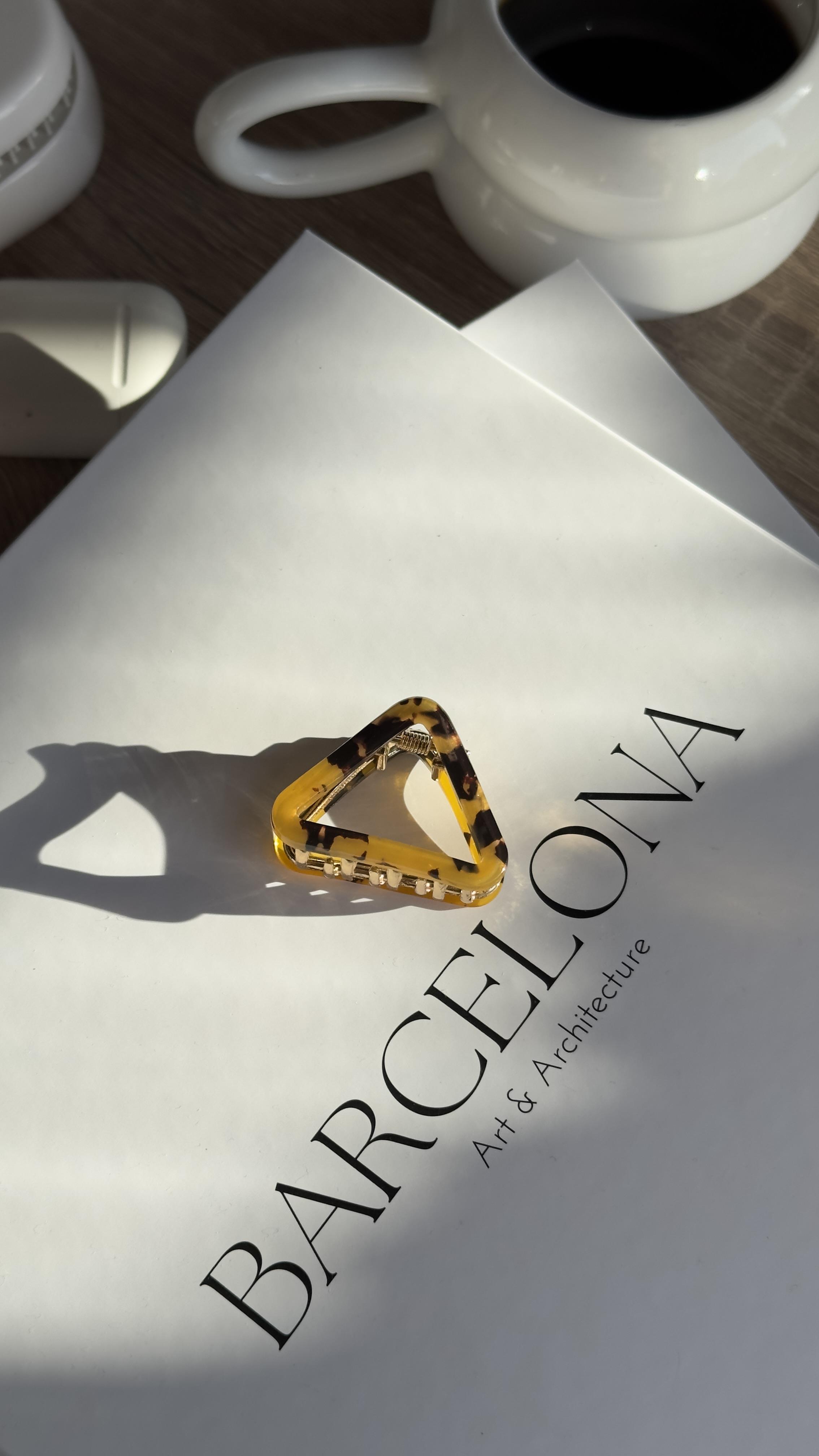 Leopar Desenli Üçgen Kemik Mandal Toka 