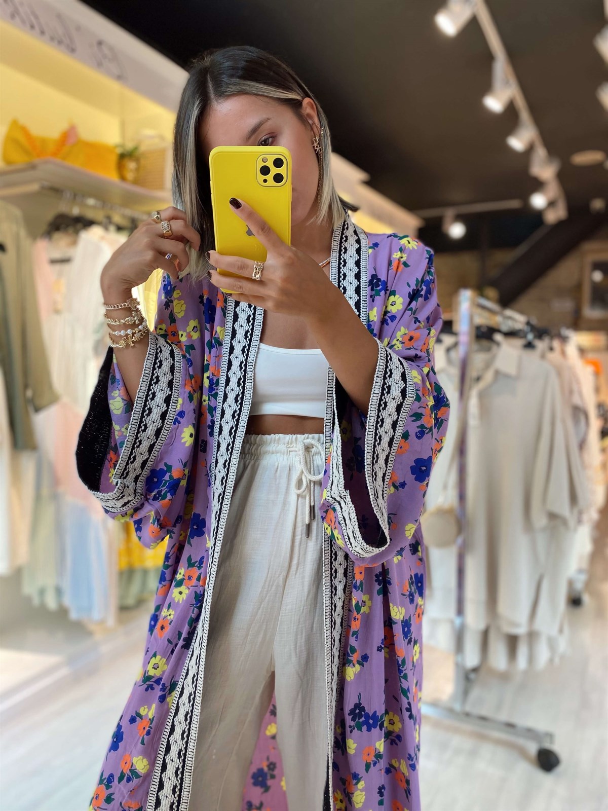 Lila Çiçek Baskılı İşlemeli Kimono