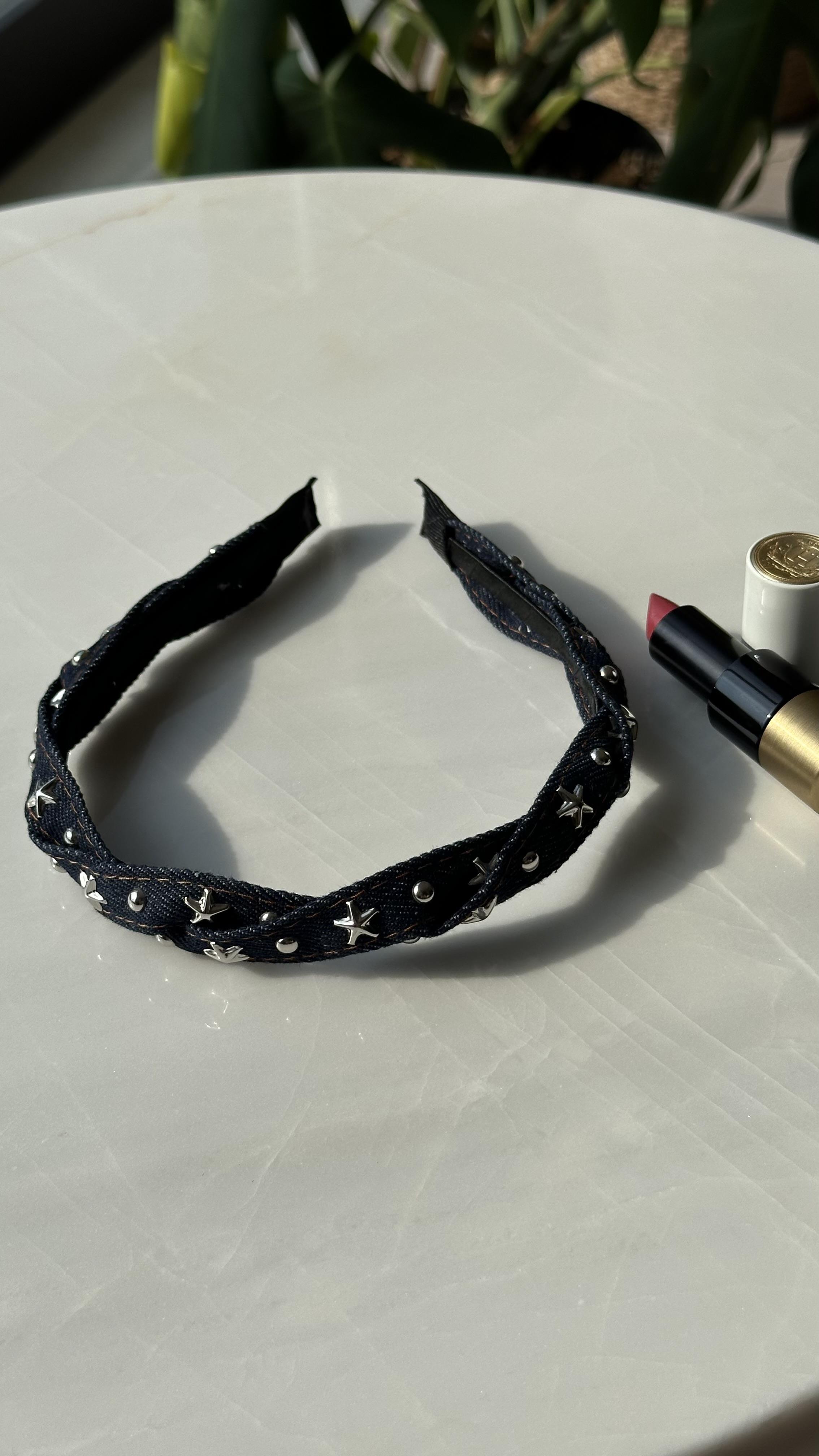 Mavi Denim Yıldız Detaylı Taç