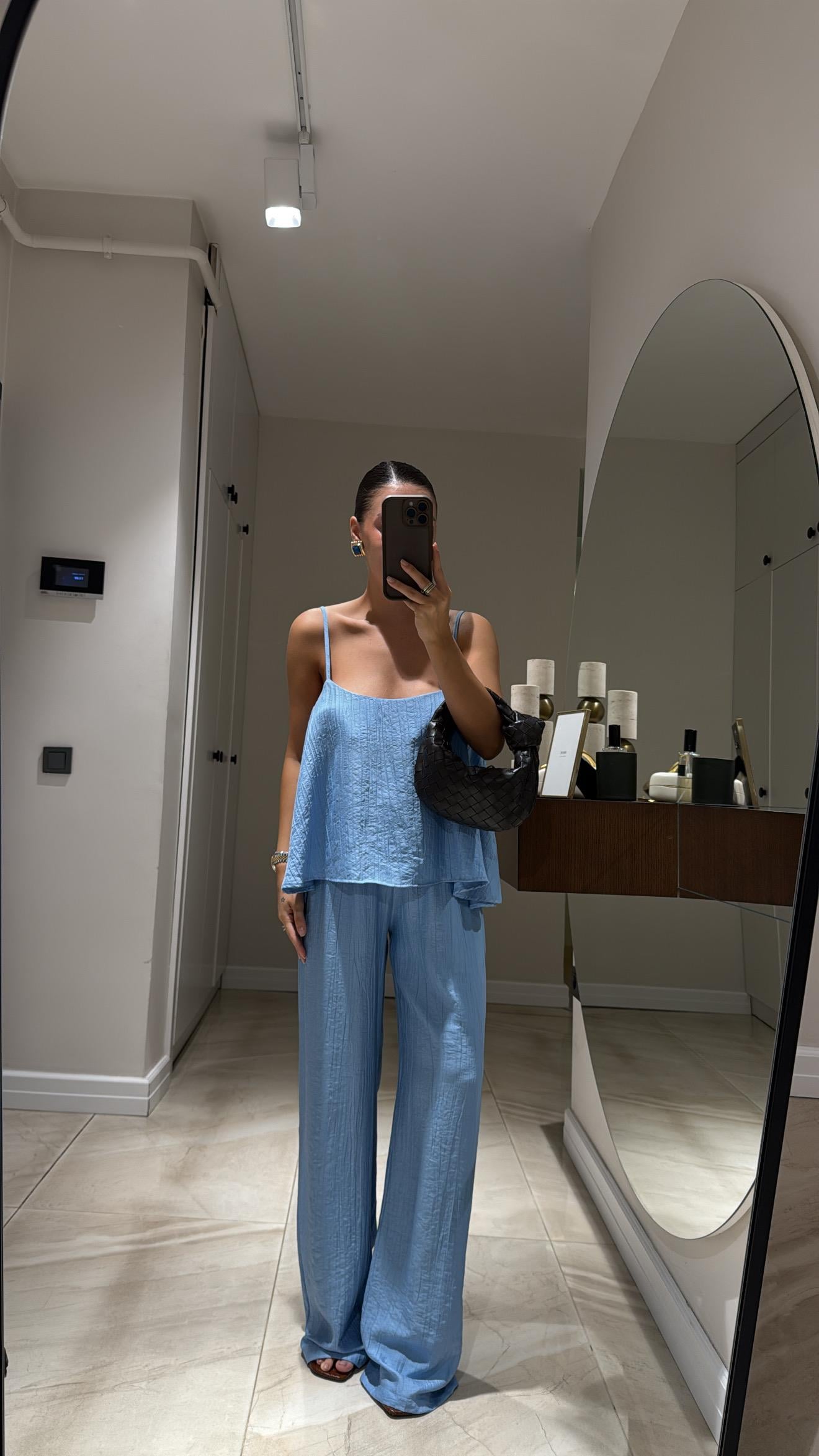 Mavi İp Askılı Bluz Pantolon Takım