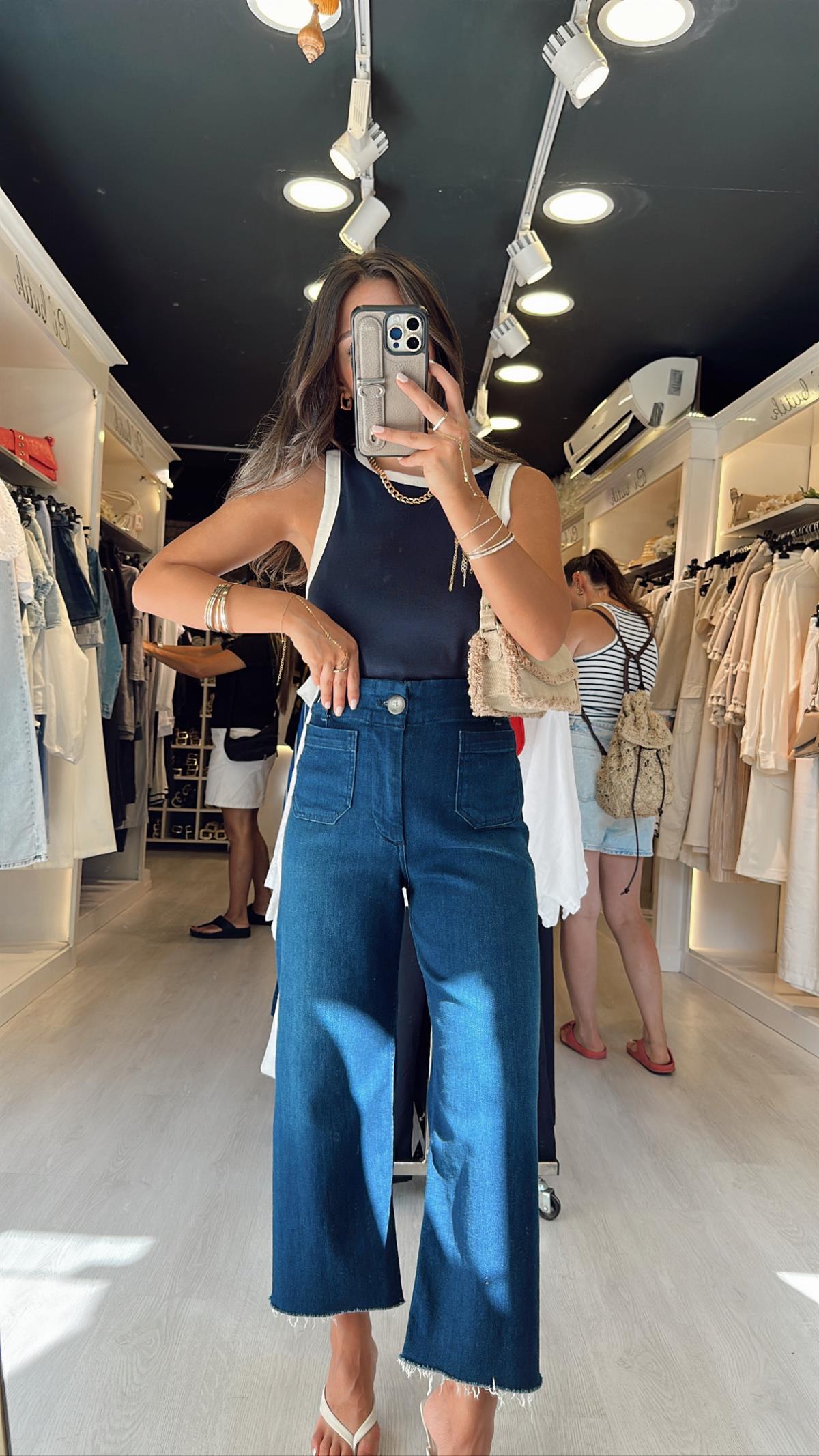 Mavi Ön Cep Detaylı Midi Boy Jean Pantolon 