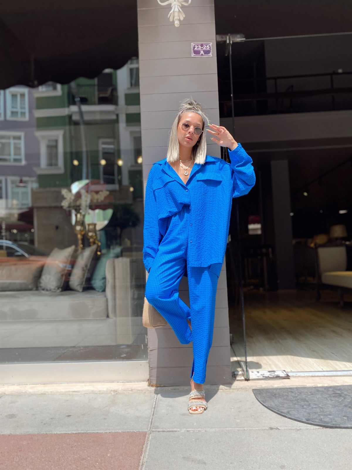 Mavi Pitikareli Takım