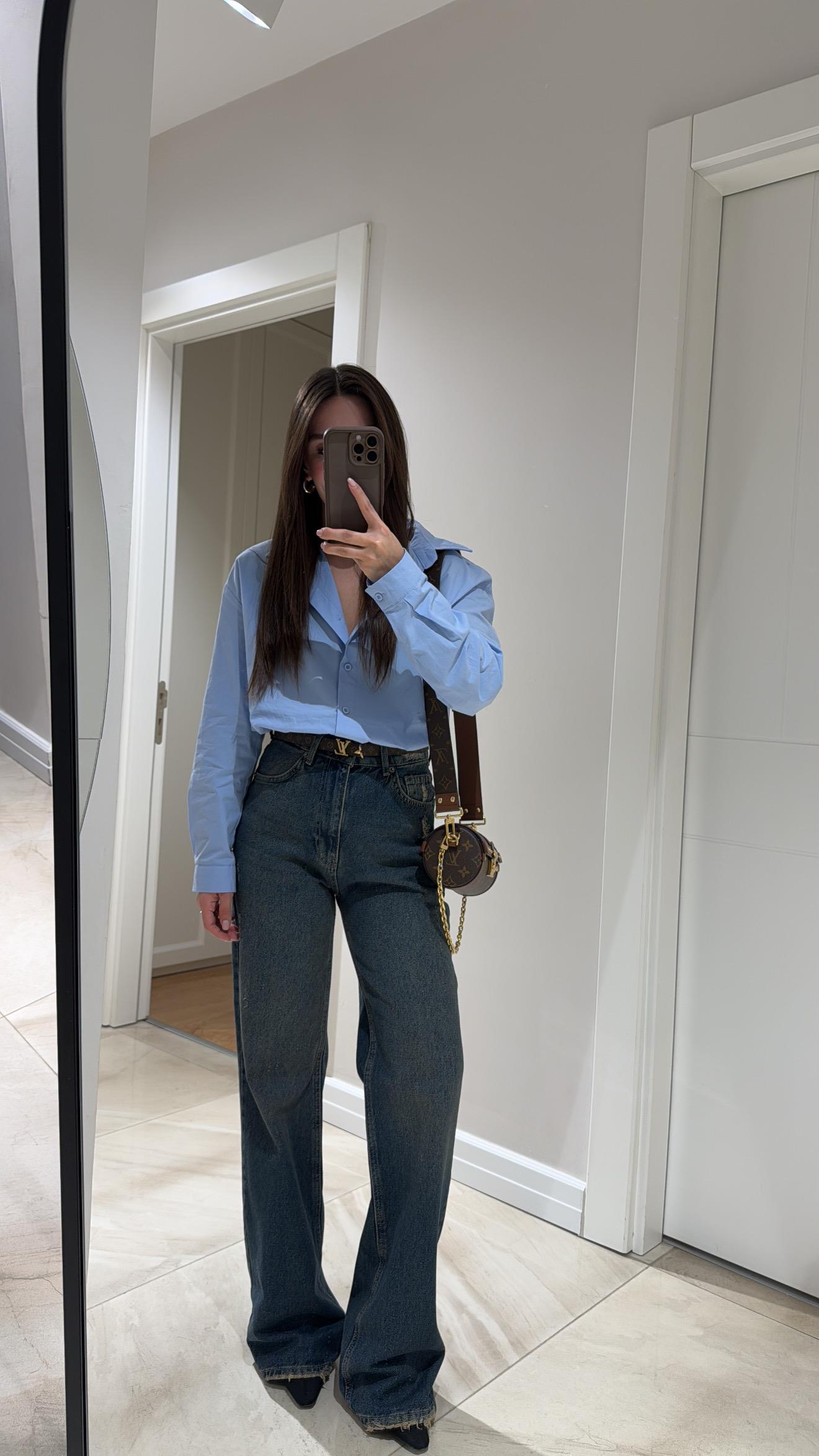 Mavi Taşlamalı Bol Paça Jean 