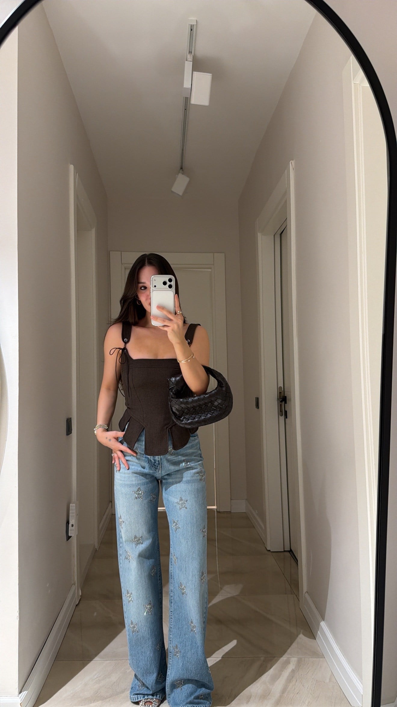 Mavi Taşlı Yıldız Detaylı Straight Fit Jean