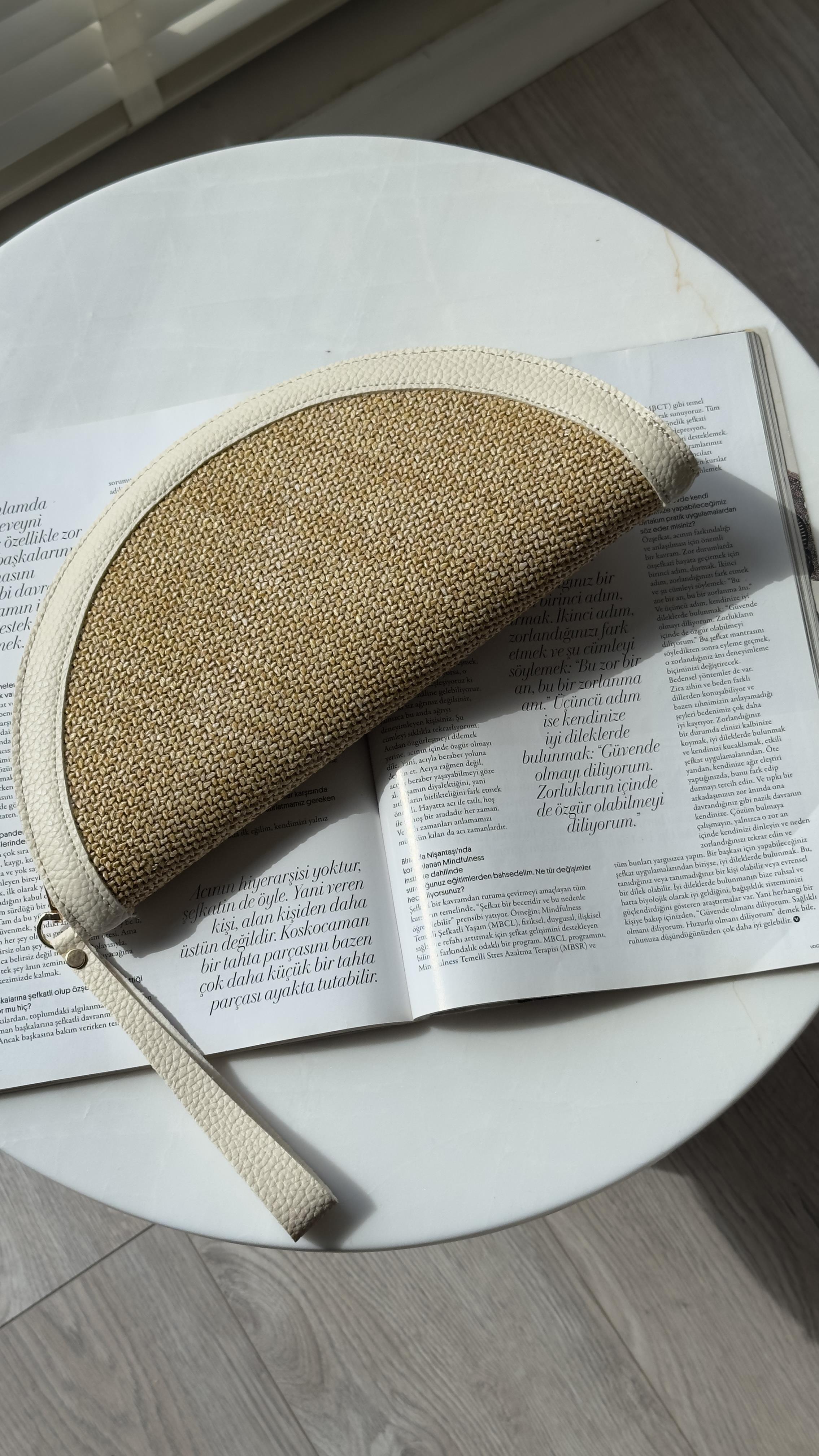Naturel Hasır Yarım Ay Clutch Çanta