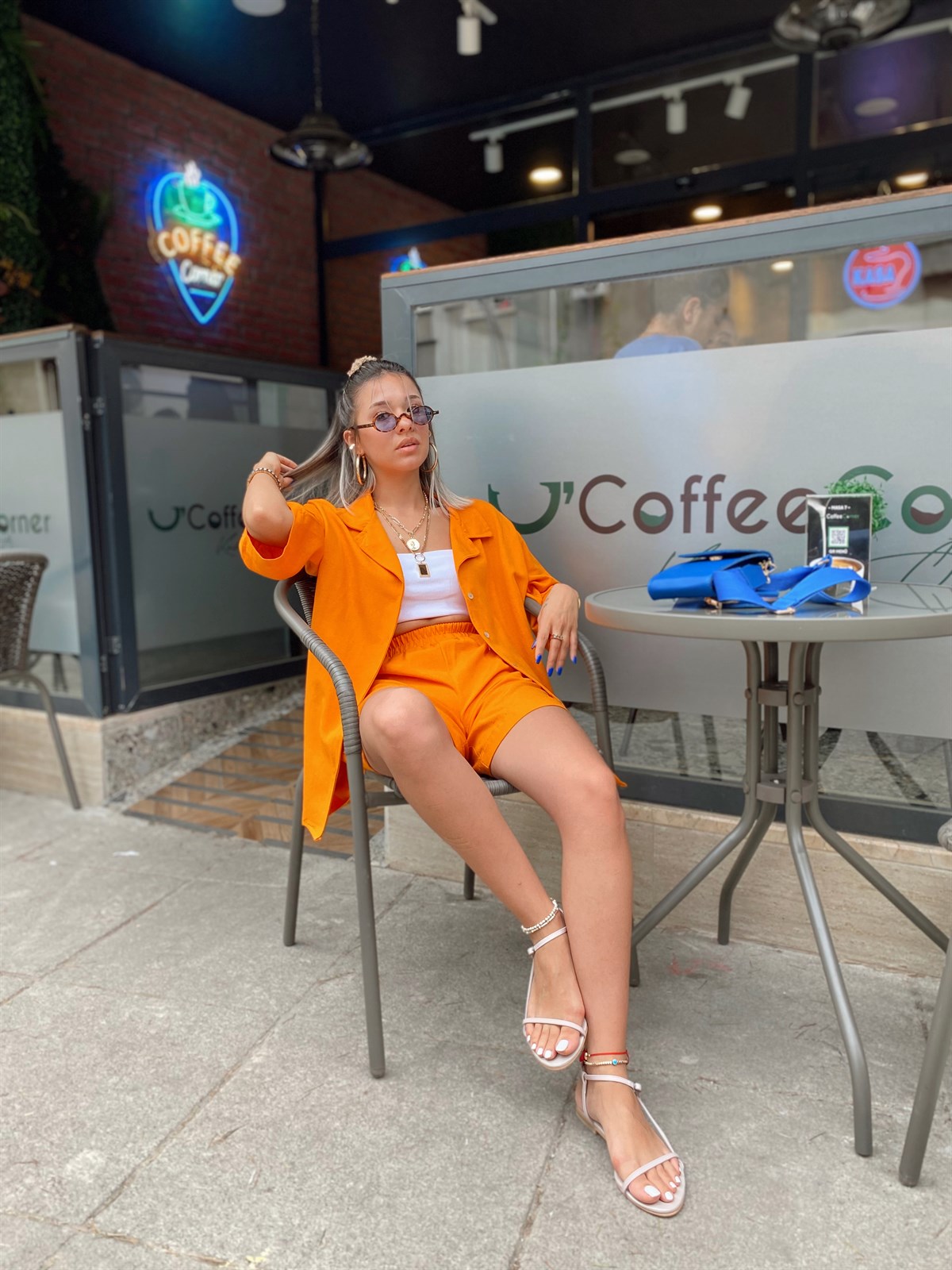 Orange Düğmeli Şortlu Keten Takım 