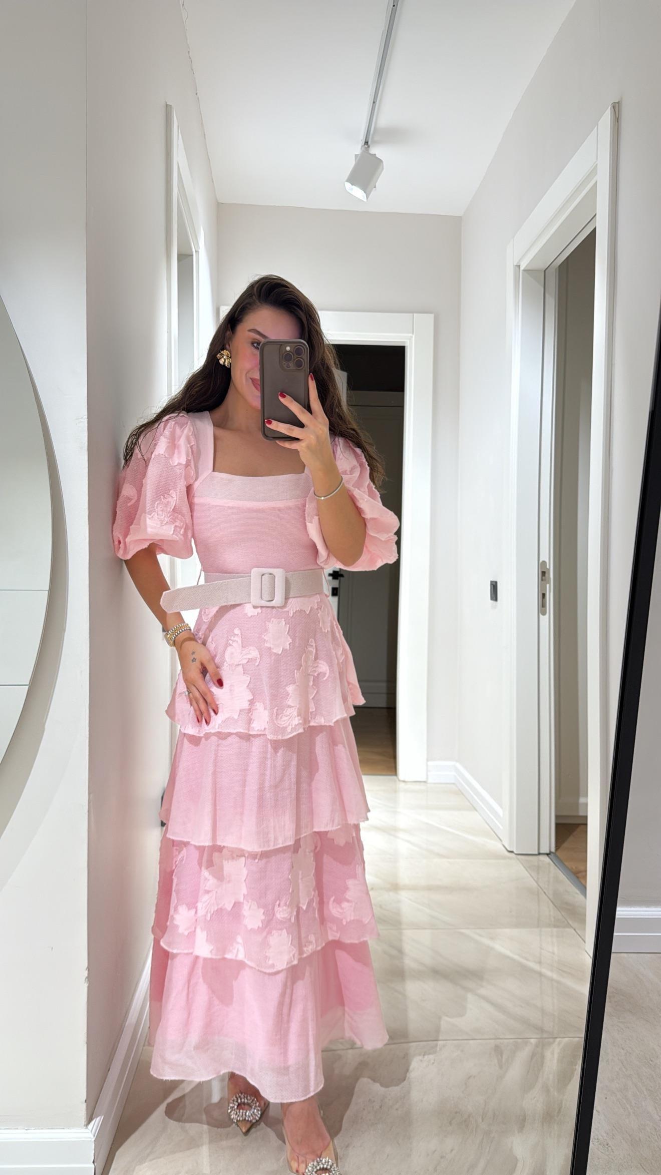 Pembe Balon Kol Kemerli Kat Kat Elbise 