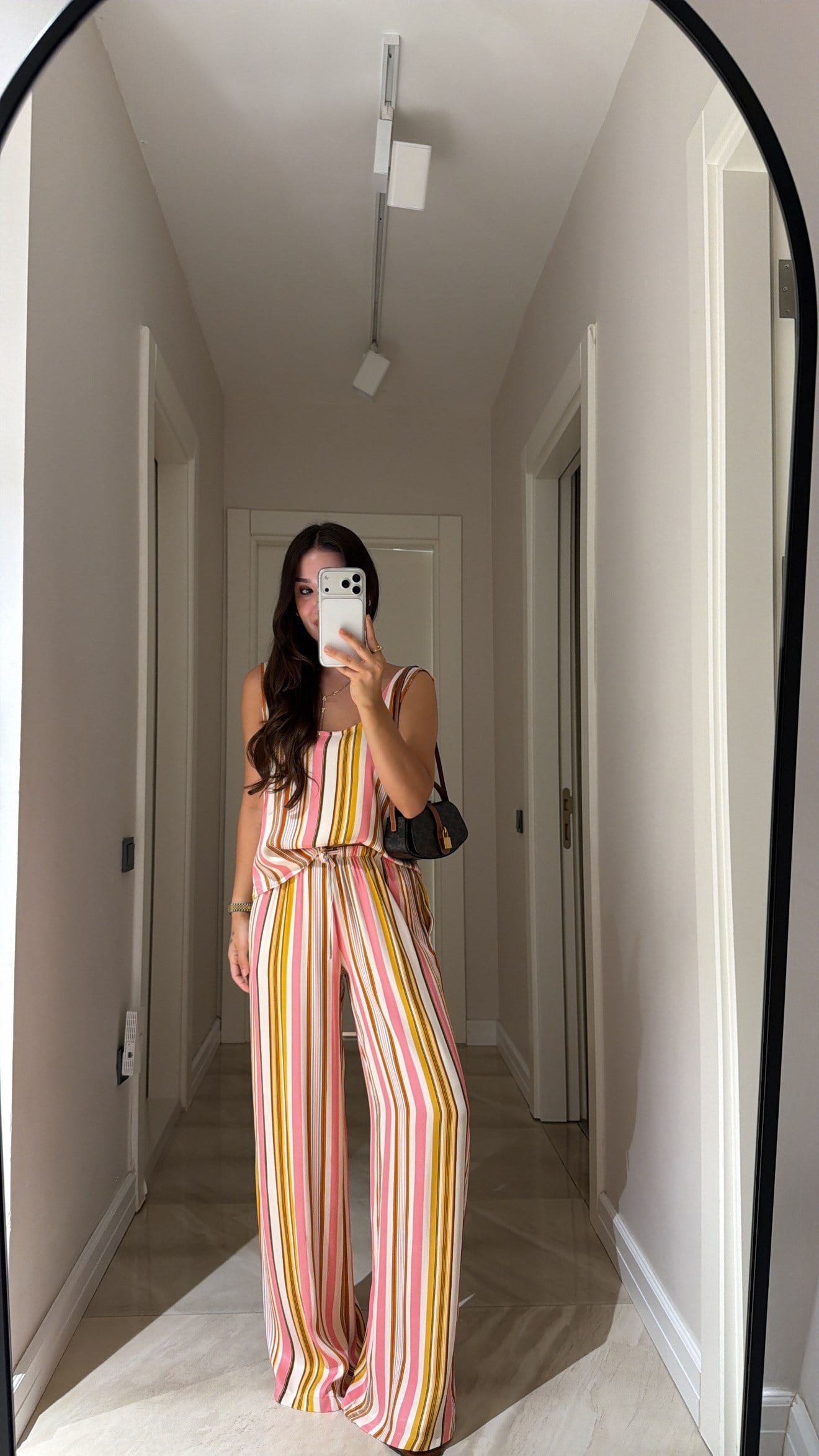 Pembe Çok Renkli Çizgili Saten Pantolon