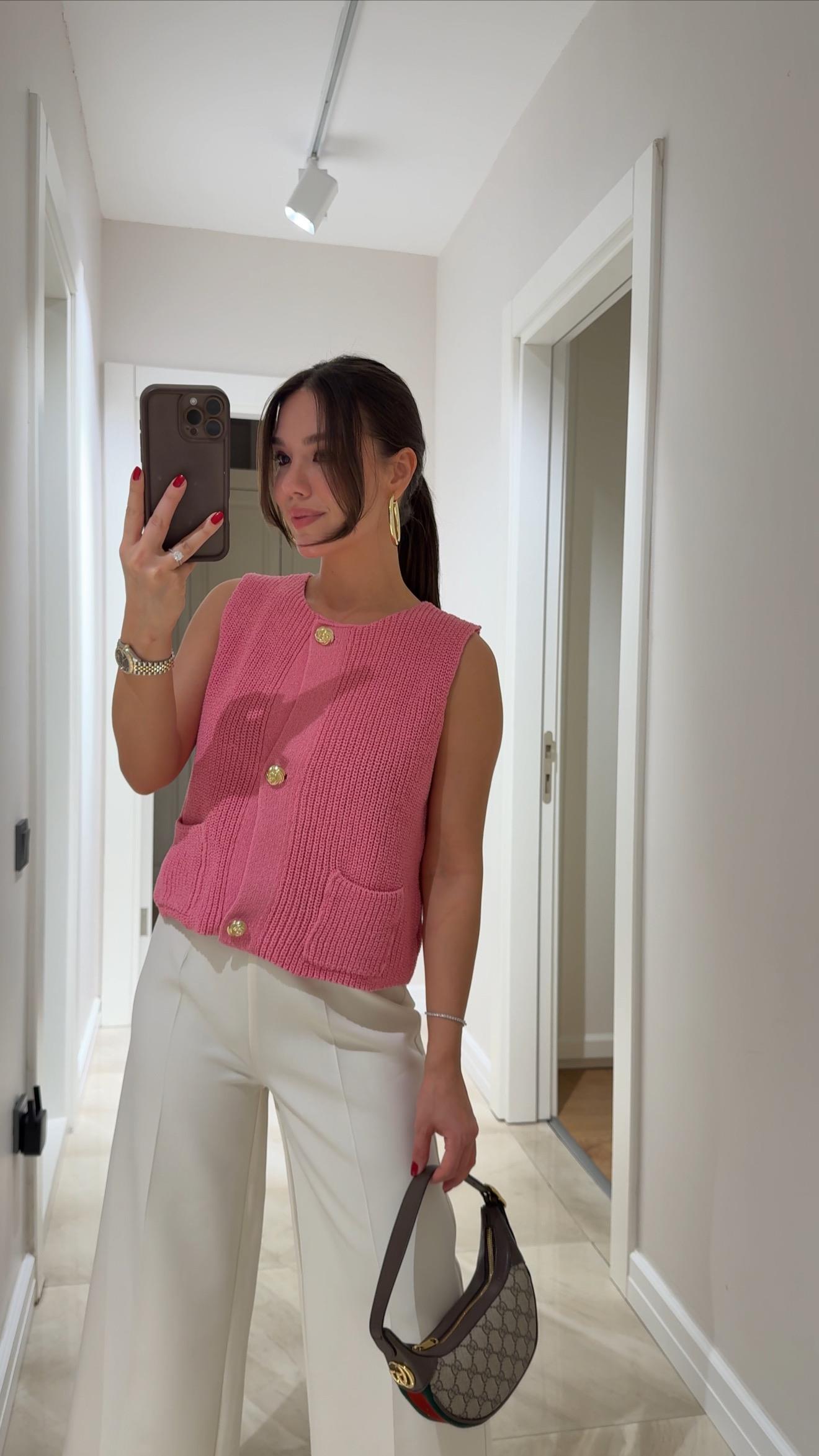 Pembe Gold Düğmeli Triko Bluz Yelek