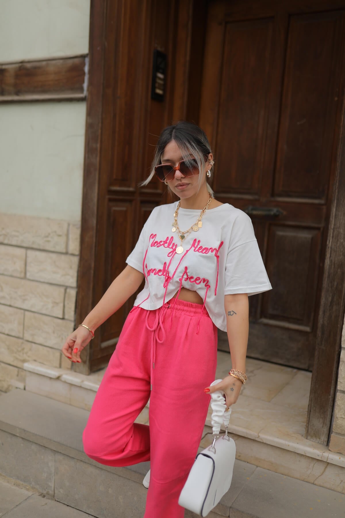 Pembe İplikli Tshirt