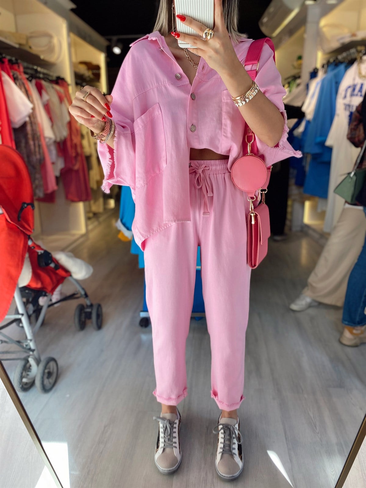 Pembe Rengi Kısa Kol Cepli Takım 