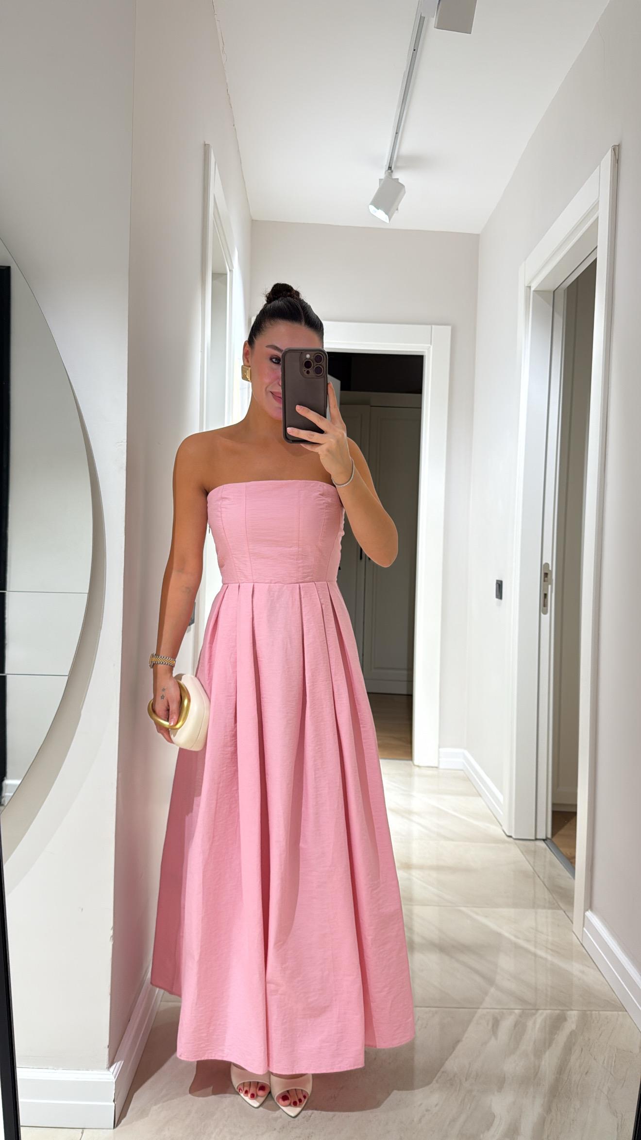 Pembe Straplez Pile Detaylı Uzun Elbise