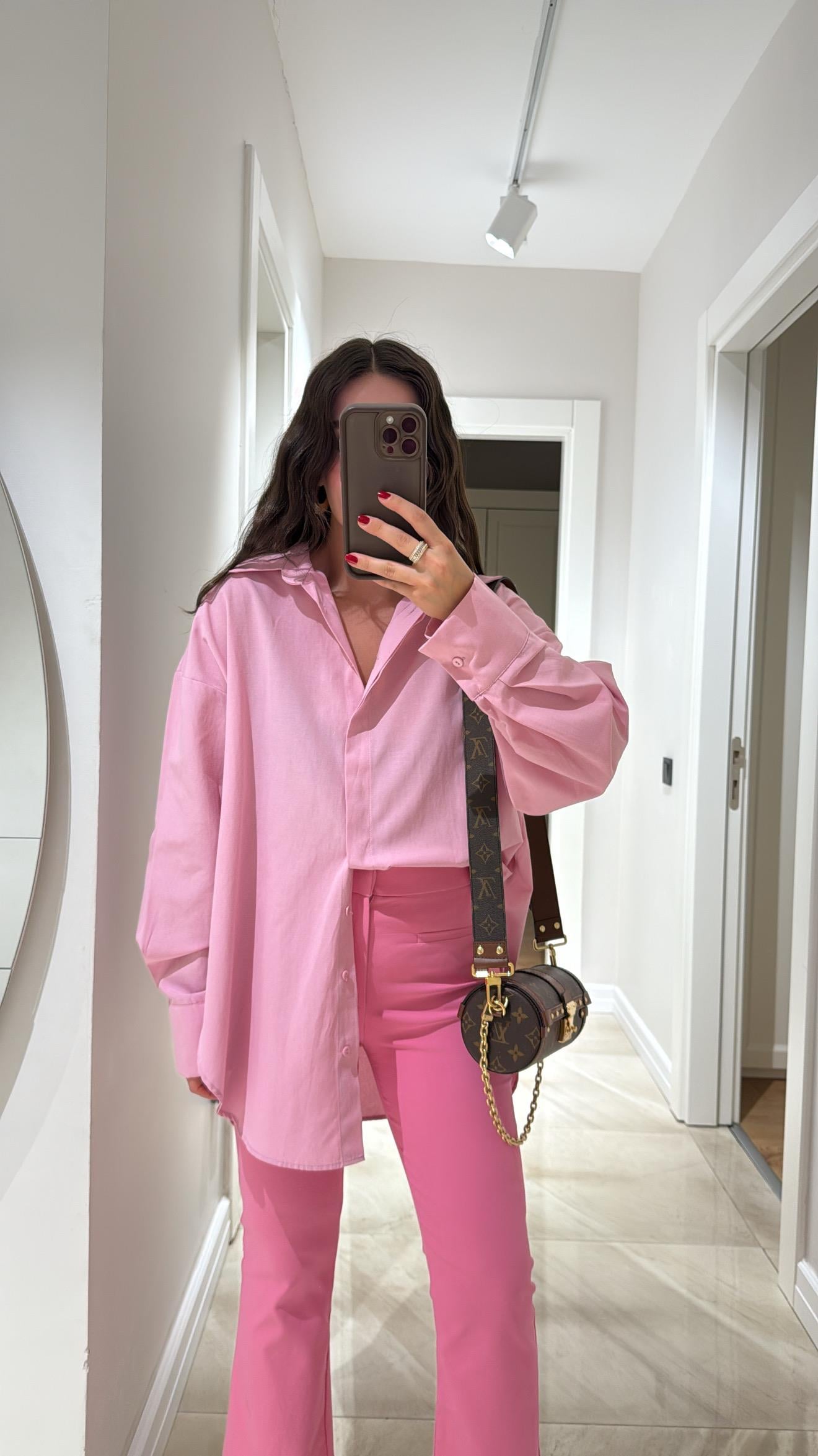 Şeker Pembe Gizli Düğme Detaylı Oversize Gömlek