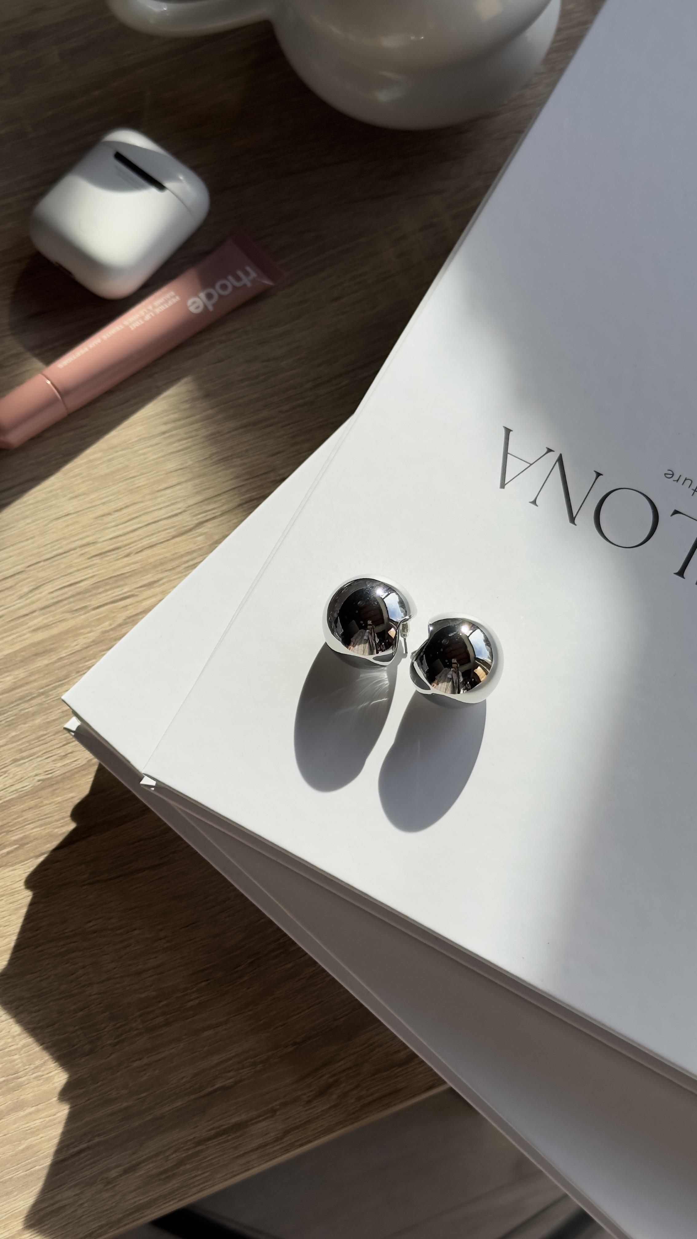 Silver Bombeli Kesik Daire Küpe