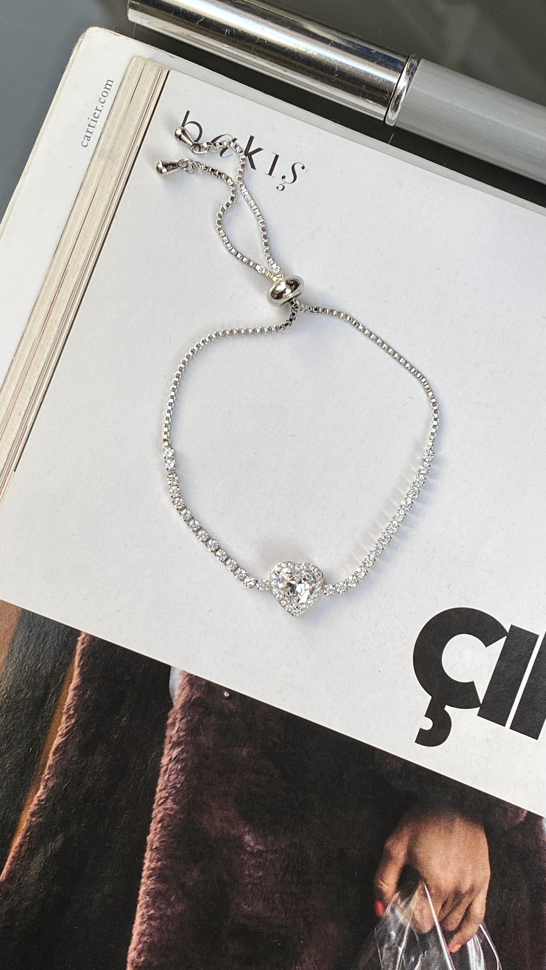 Silver Kalp Taşlı Özel Seri Bileklik