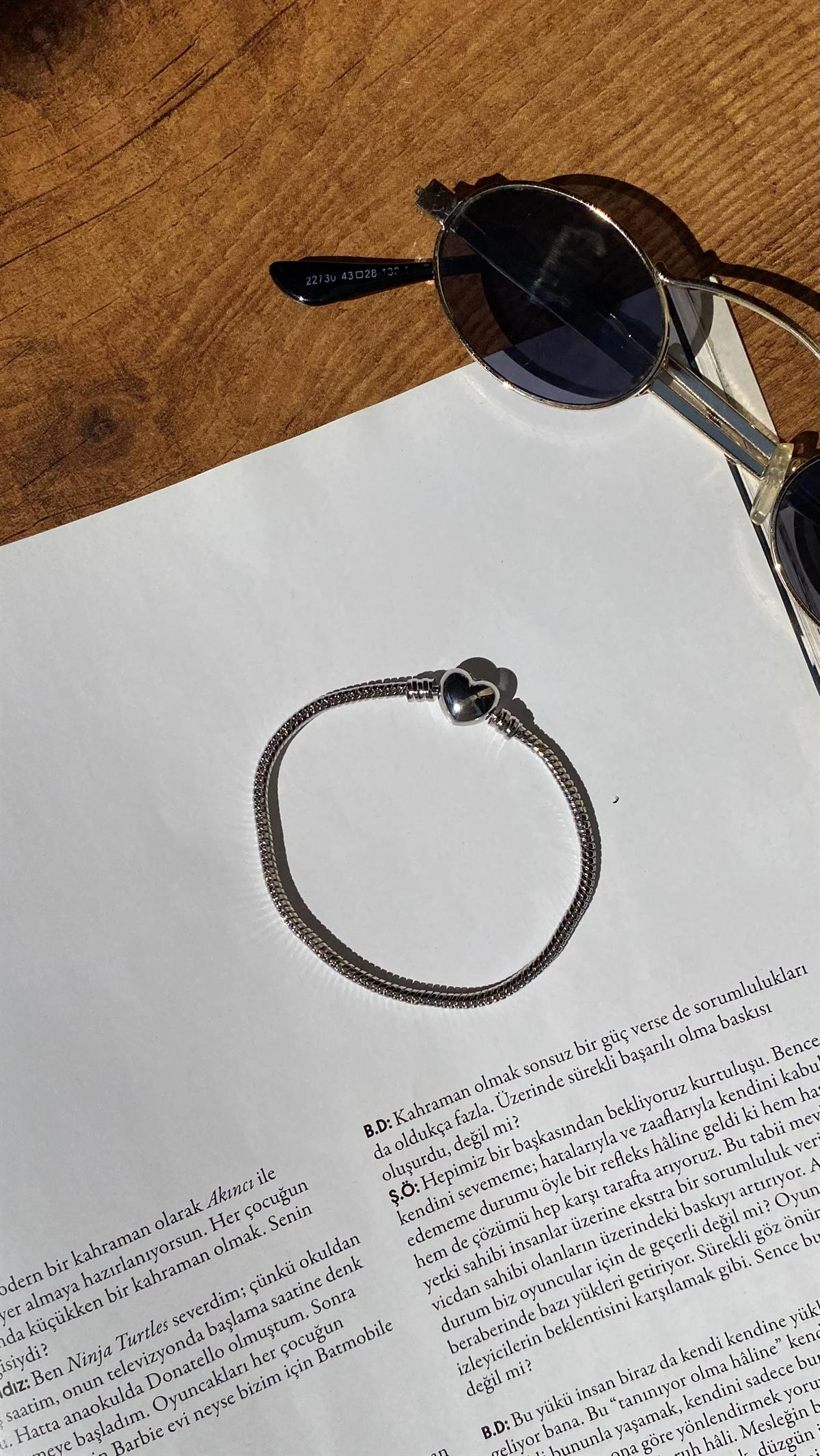 Silver Marka Model Kalp Bileklik