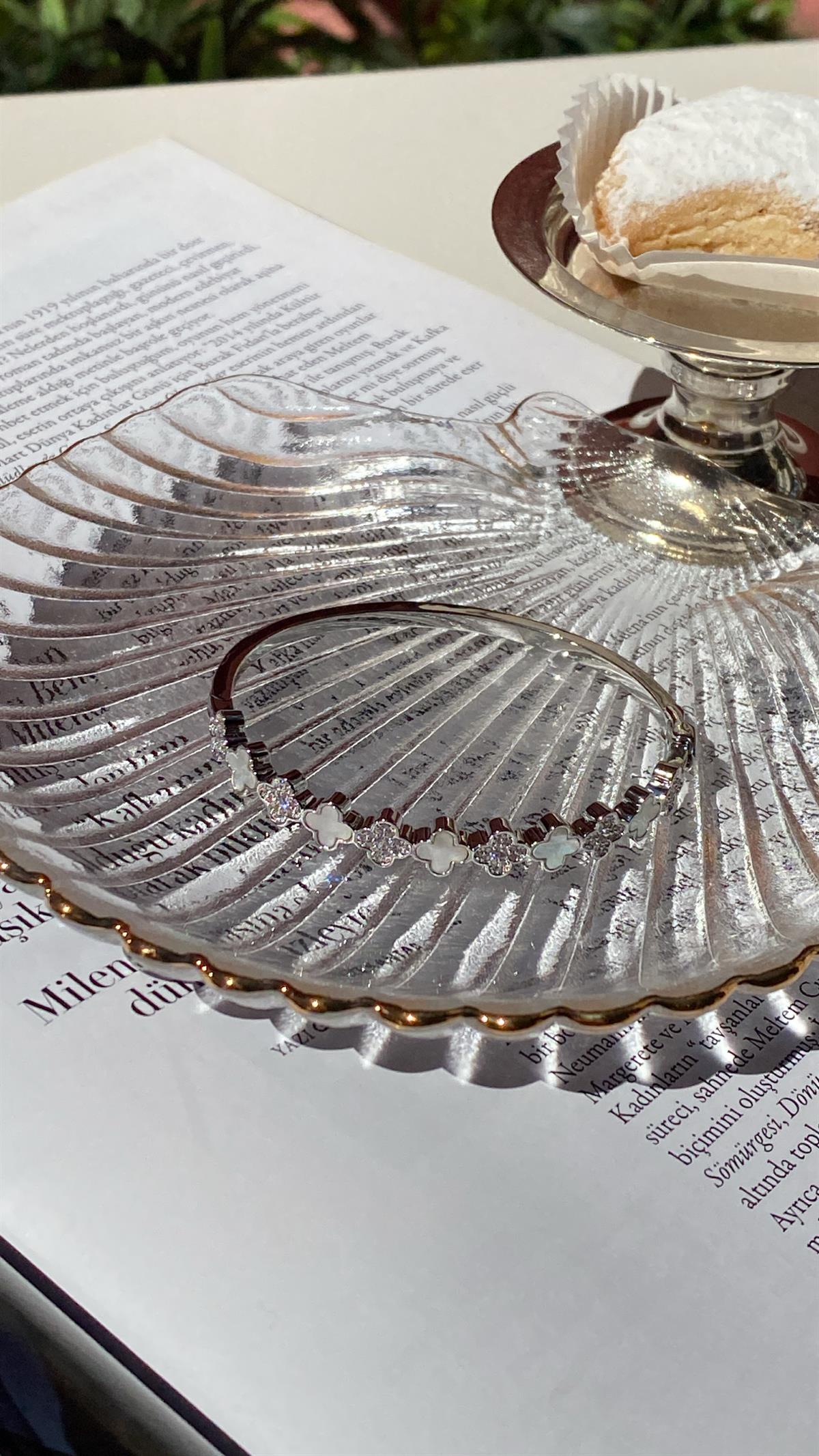 Silver Özel Seri Marka Model Bileklik