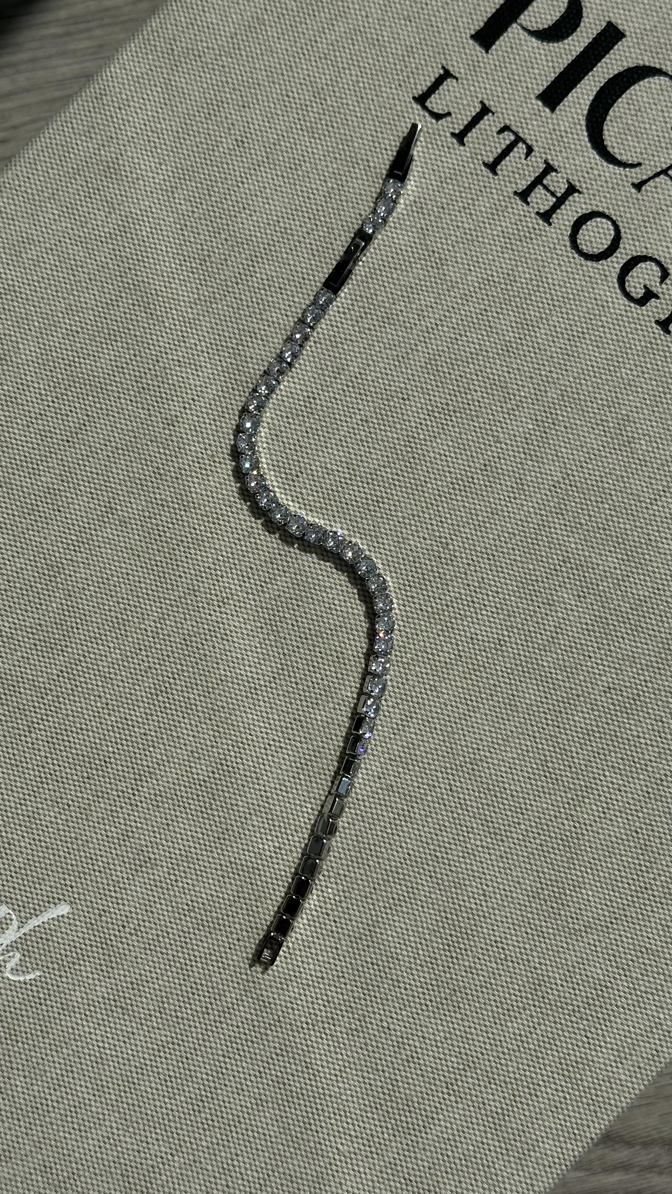 Silver Su Yolu Model Bileklik