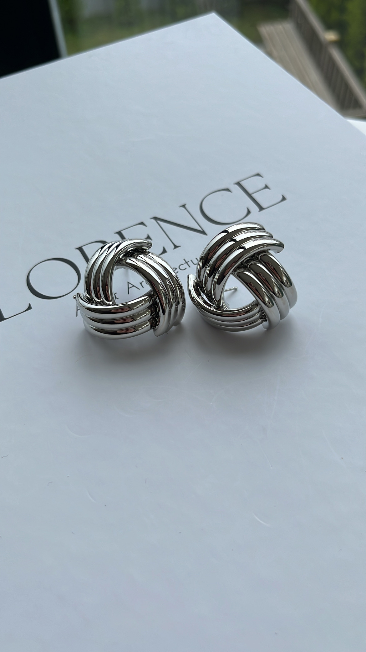 Silver Üçgen Sarmal Küpe