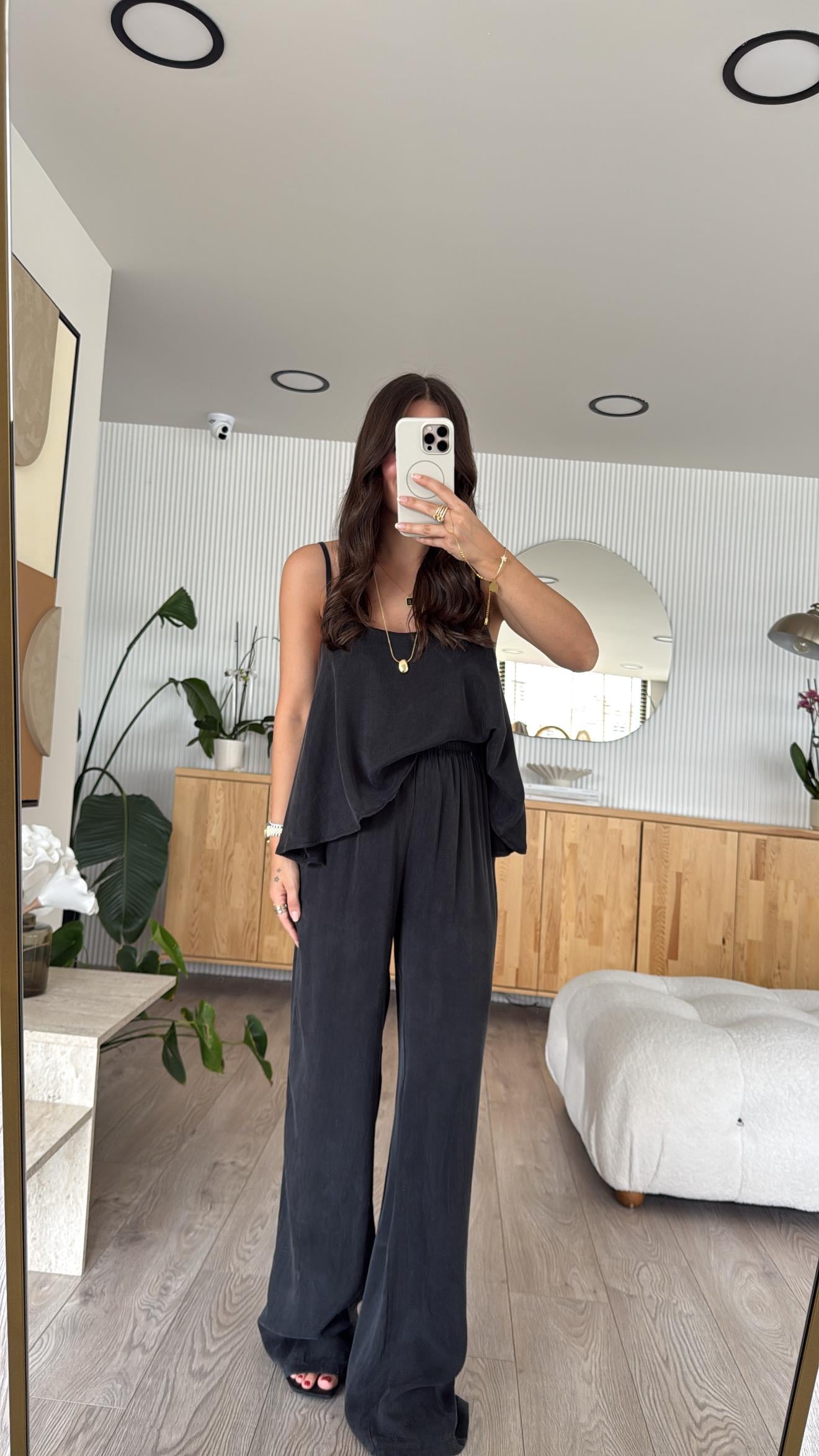 Siyah Askılı Bluz Pantolon Takım 