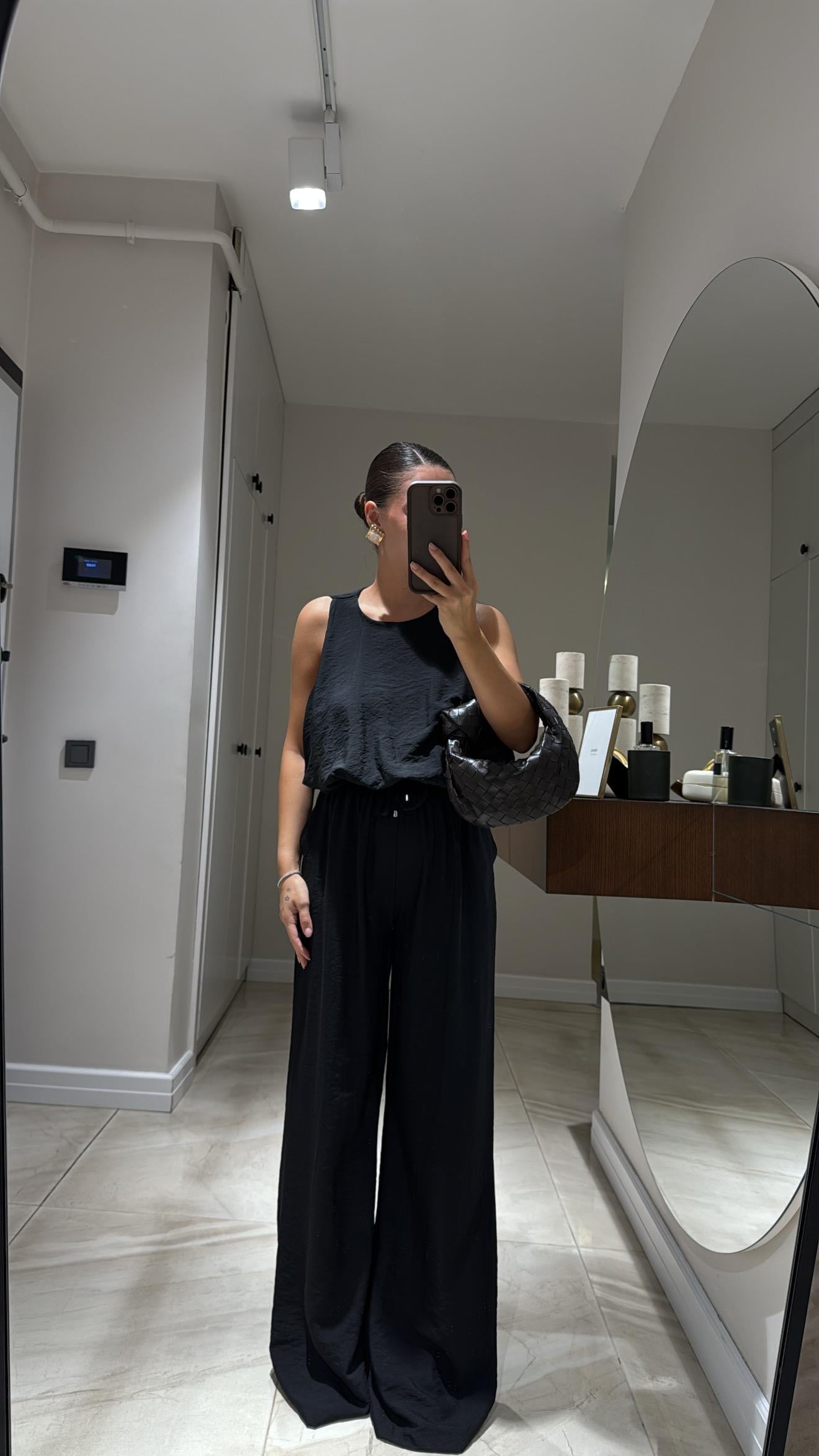 Siyah Balon Bluz Pantolon Takım