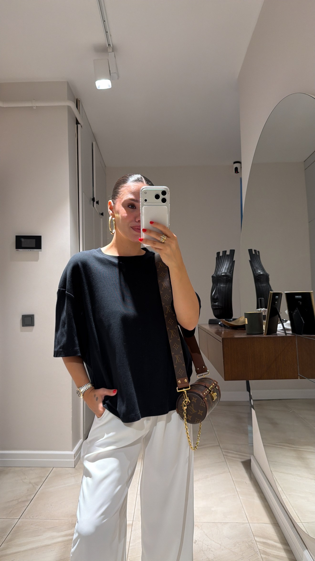 Siyah Bisiklet Yaka Oversize Basic Tshirt