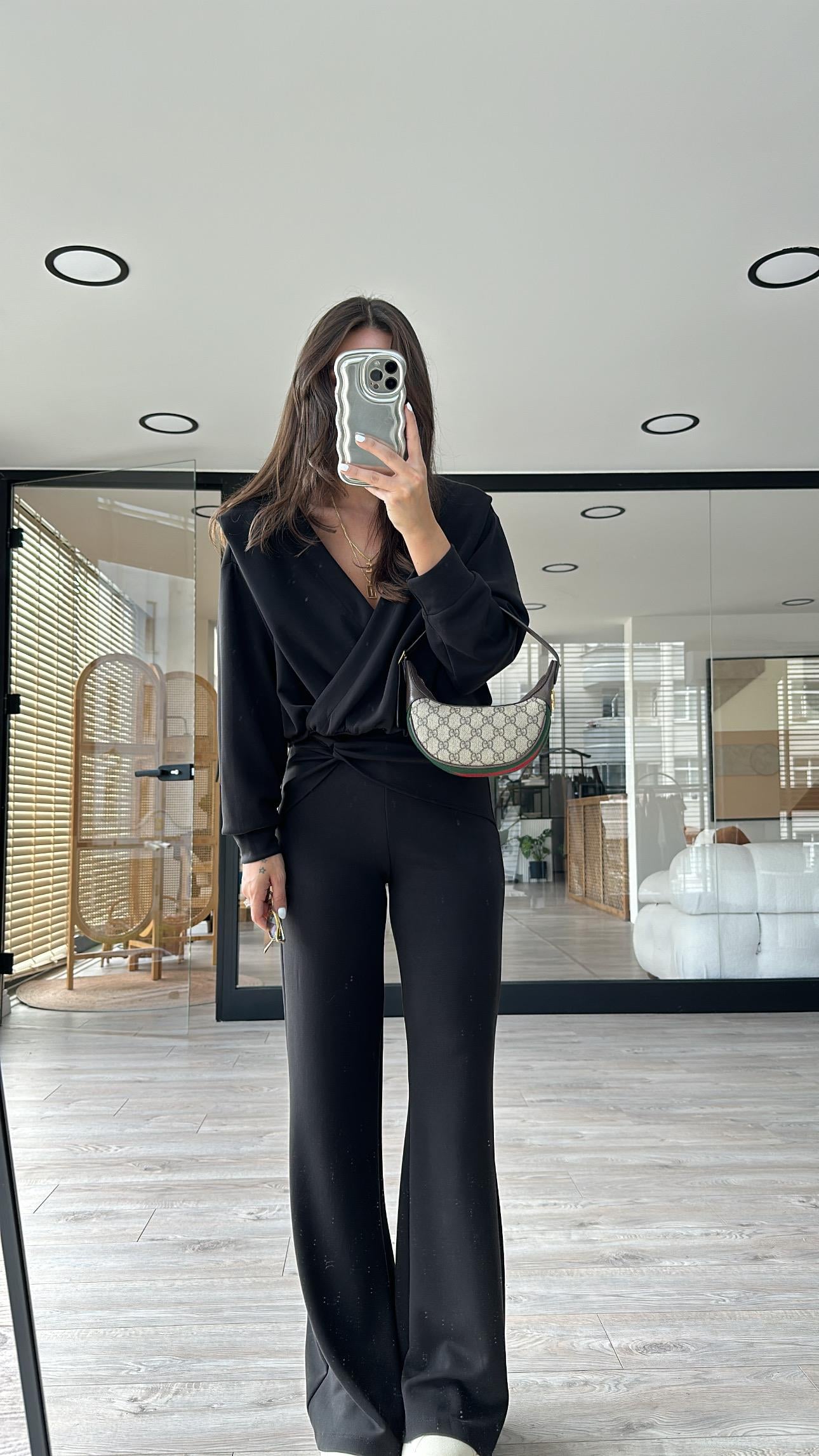 Siyah Bol Paça Düğüm Detaylı Modal Pantolon